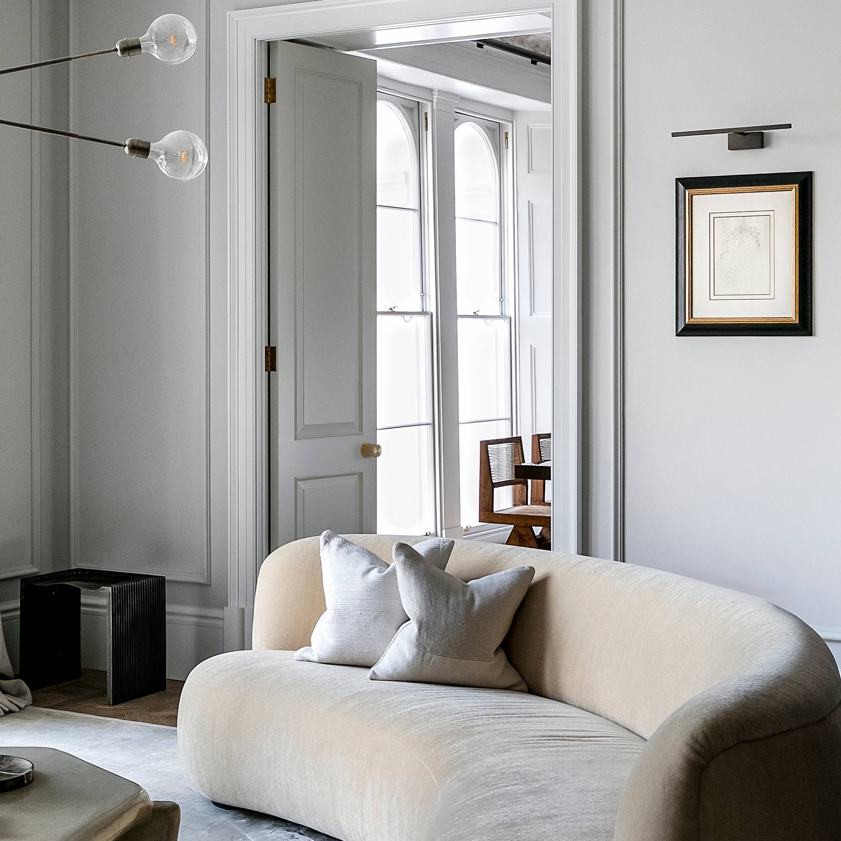 DOOR KNOB SET / CROSS