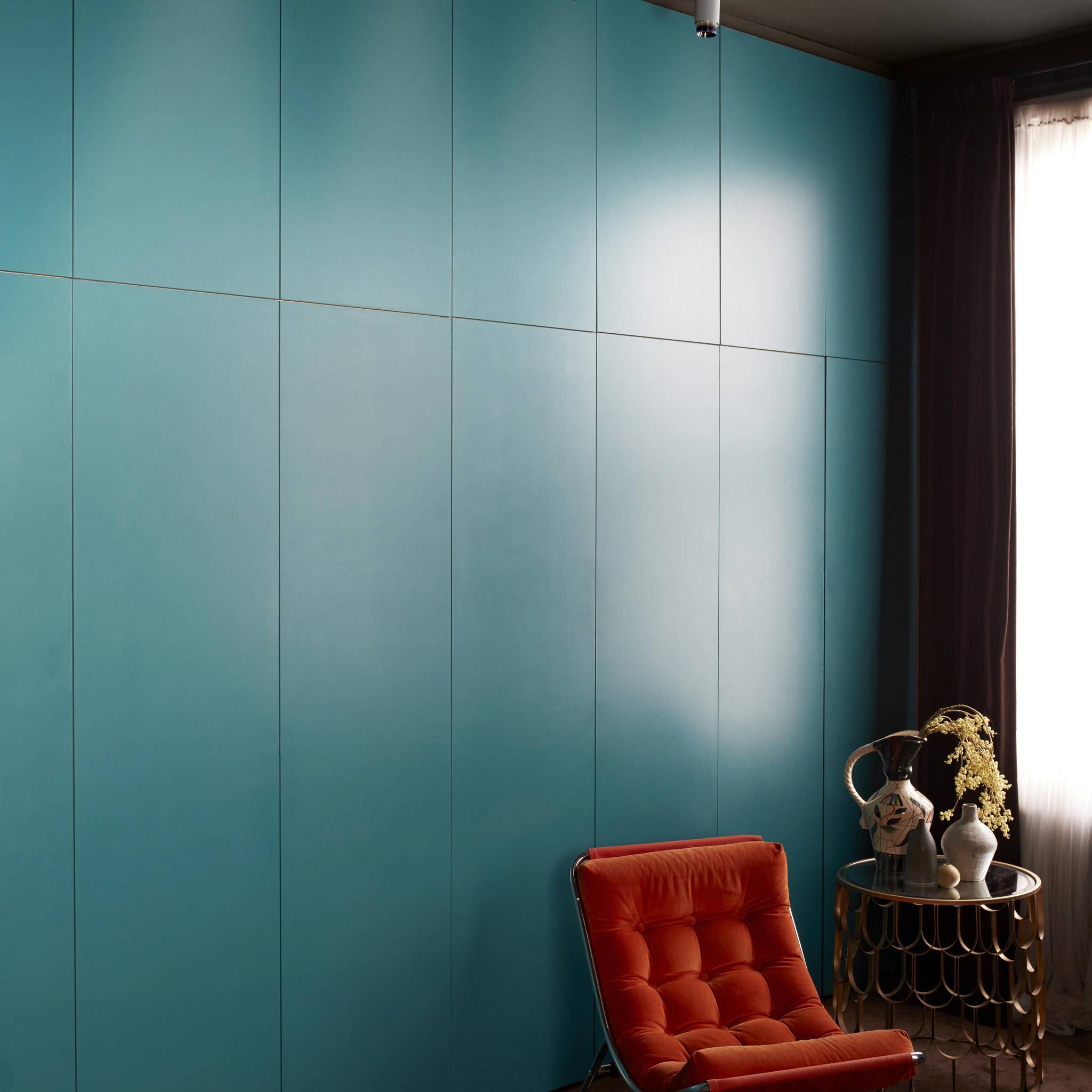 EXHAUST SURFACE / LINEAR / STONE