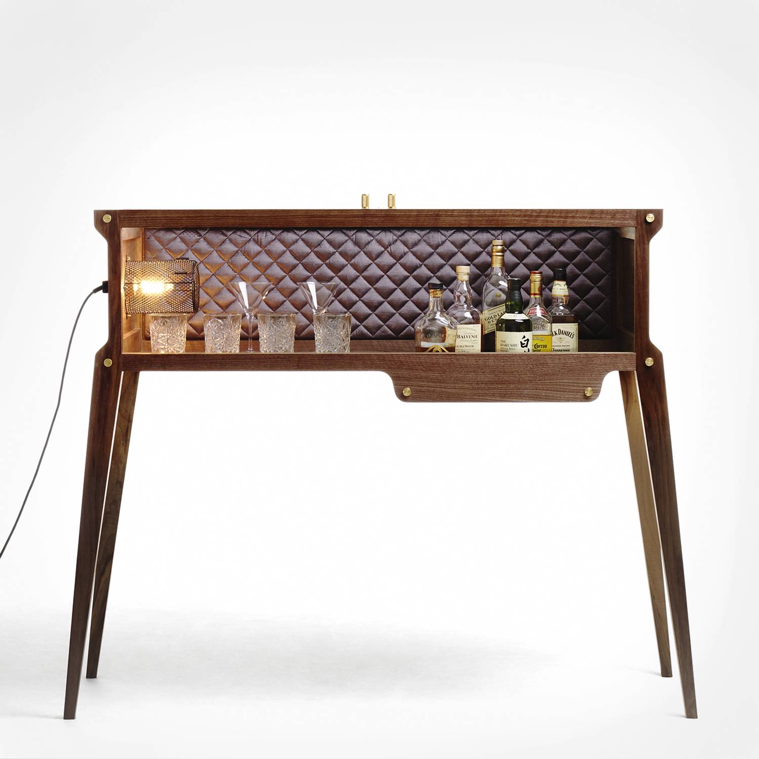 #Finish_American Walnut