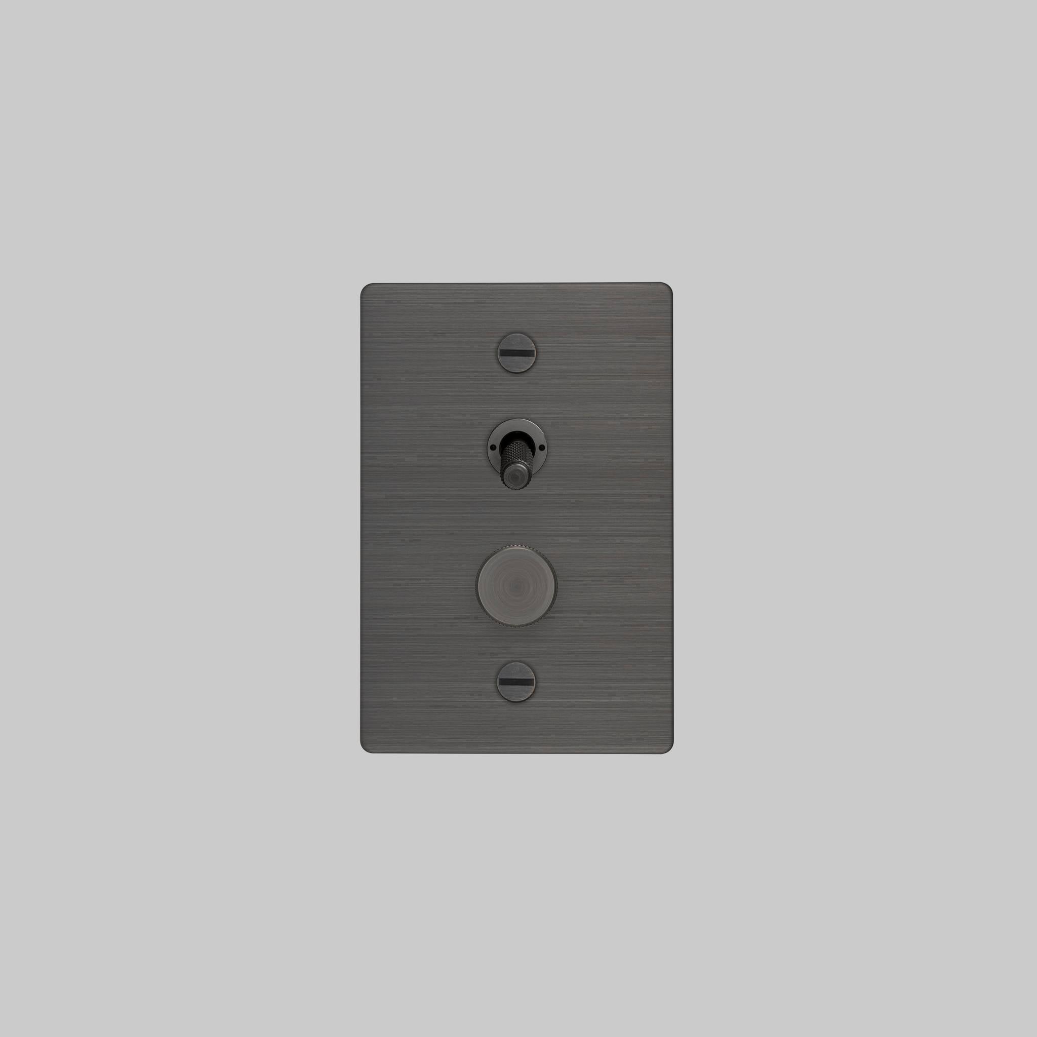 2G TOGGLE + DIMMER / VERTICAL / CROSS