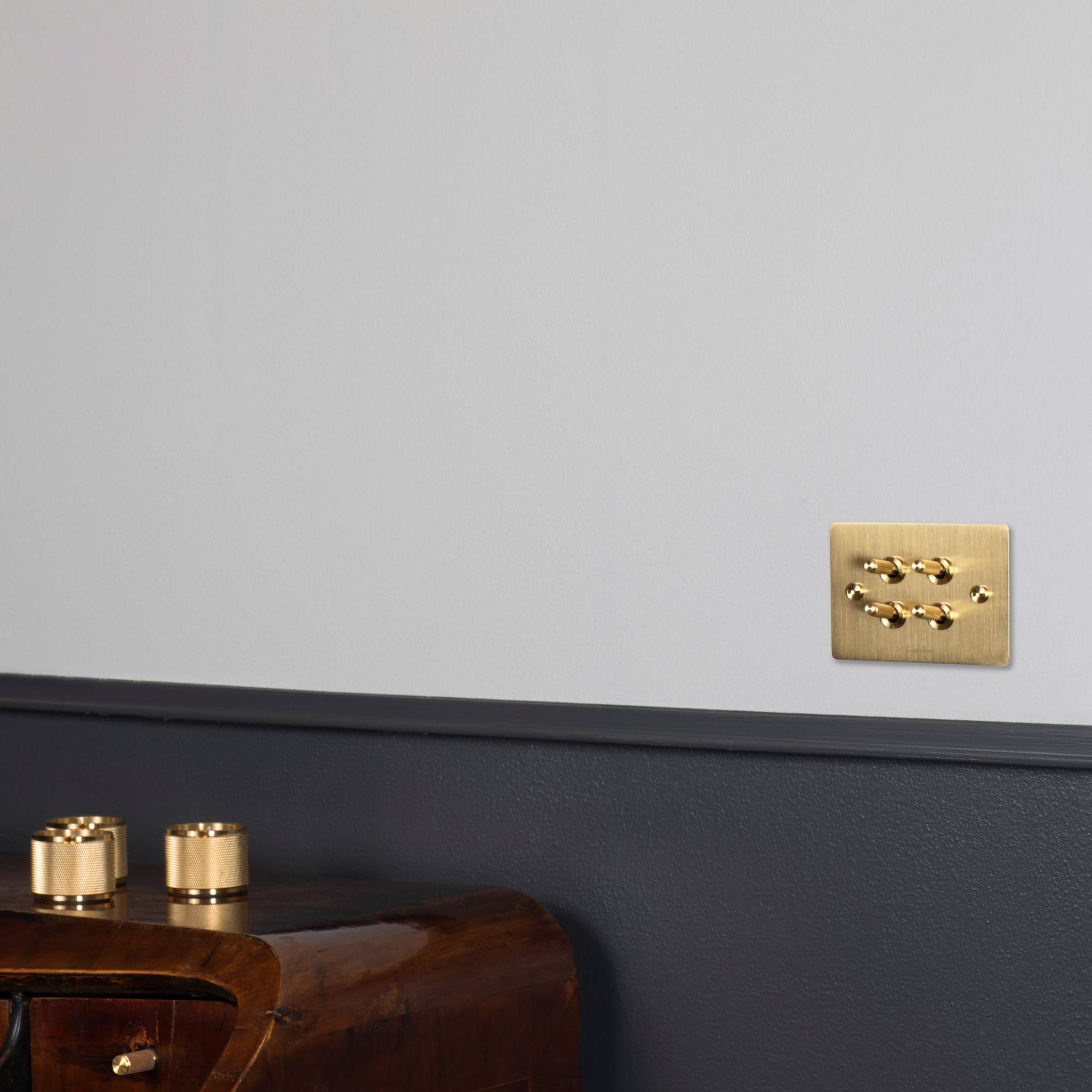 4G TOGGLE / COMPLETE / WITH LOGO / CROSS