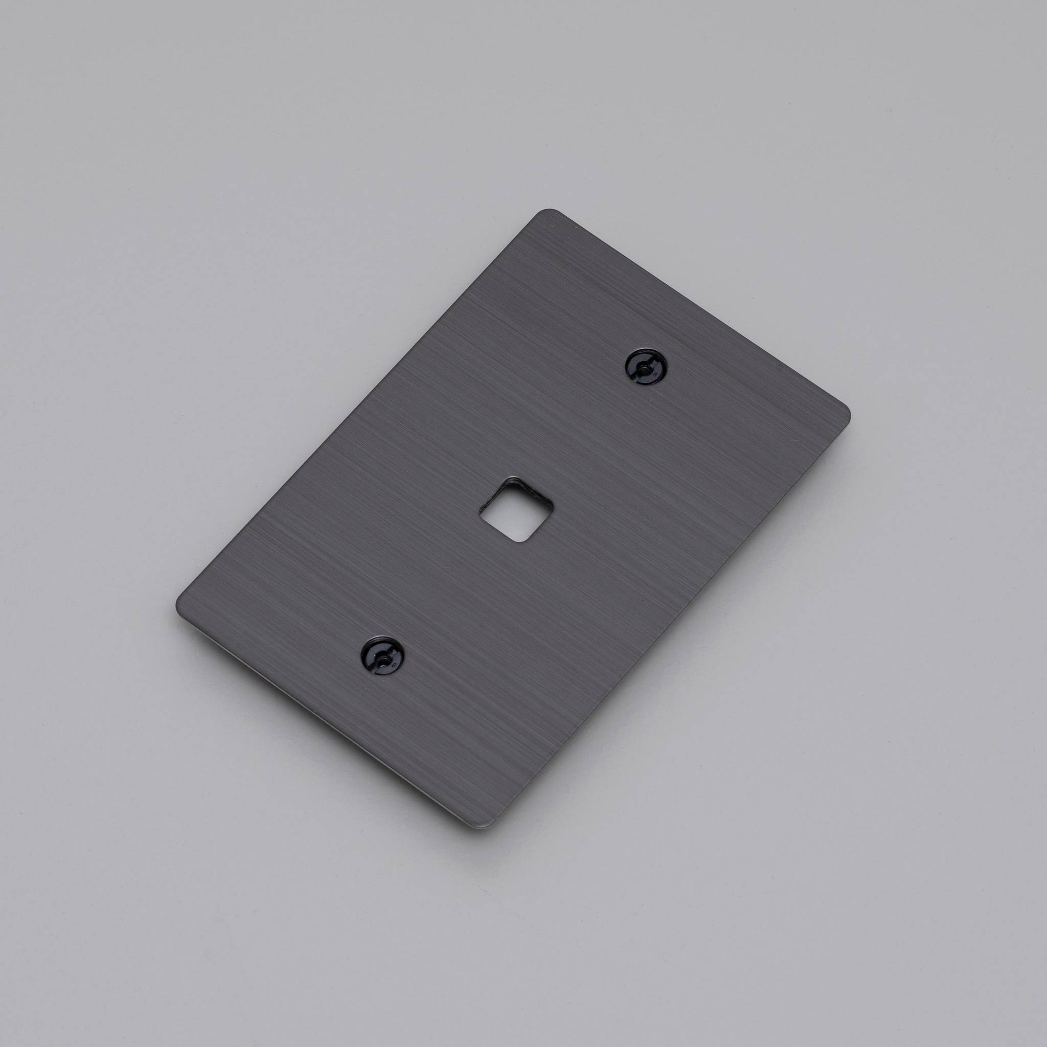 1G WALL PLATE / DIMMER OR TOGGLE