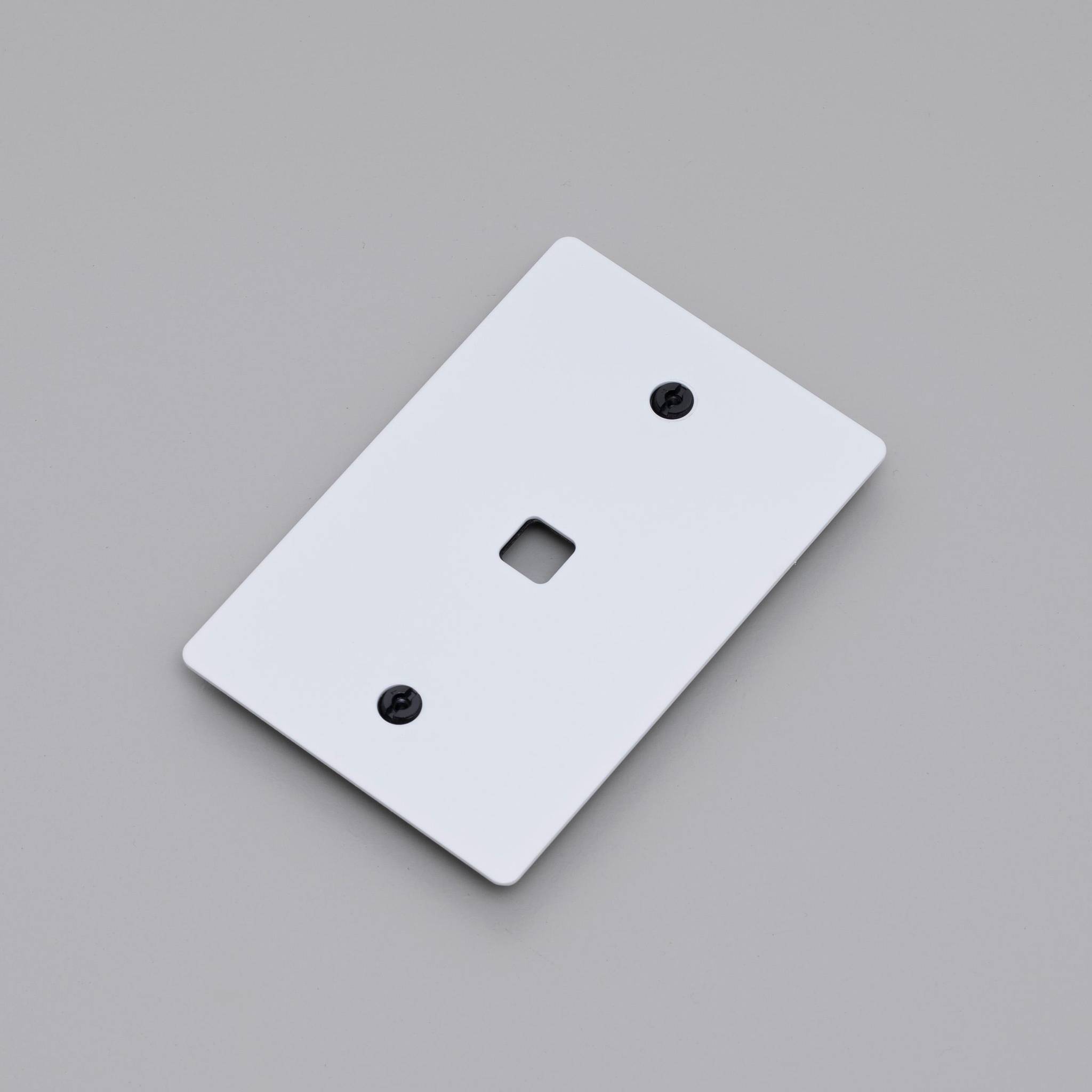 1G WALL PLATE / DIMMER OR TOGGLE
