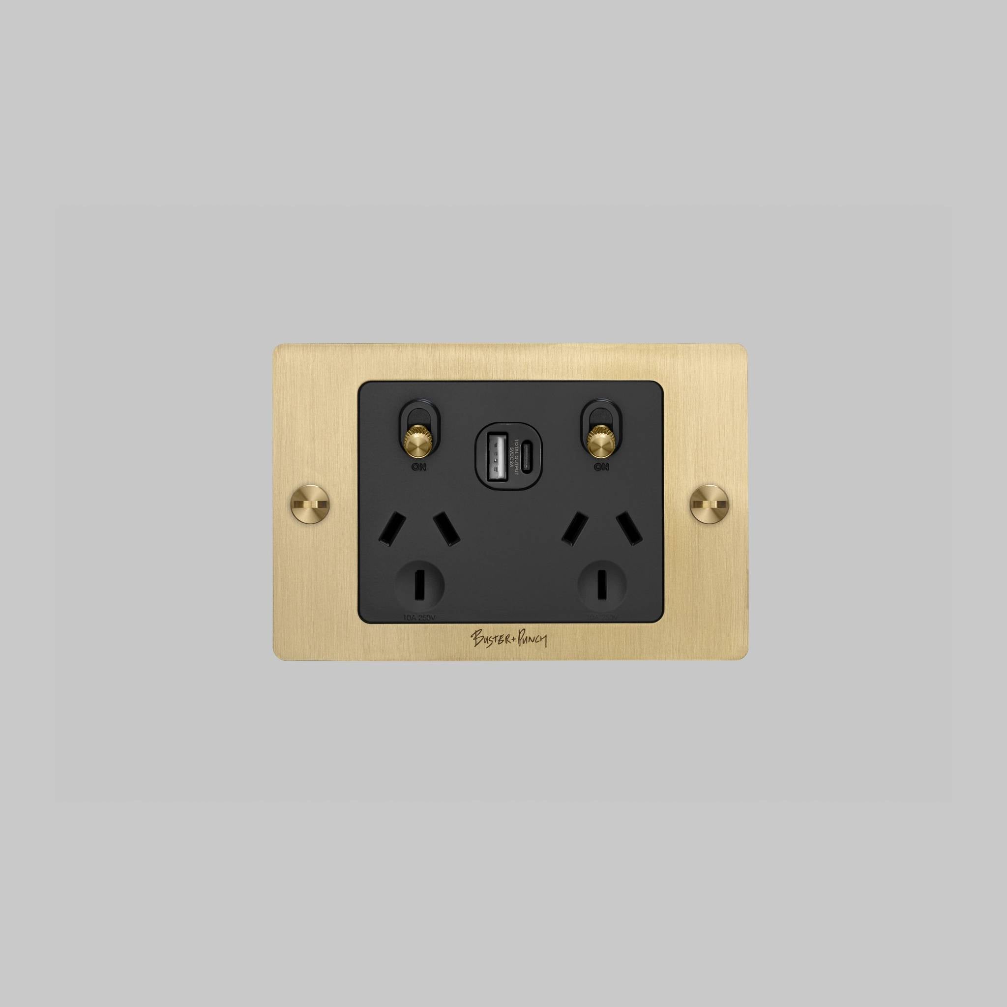 2G GPO SOCKET / USB A + C / WITH LOGO / CROSS