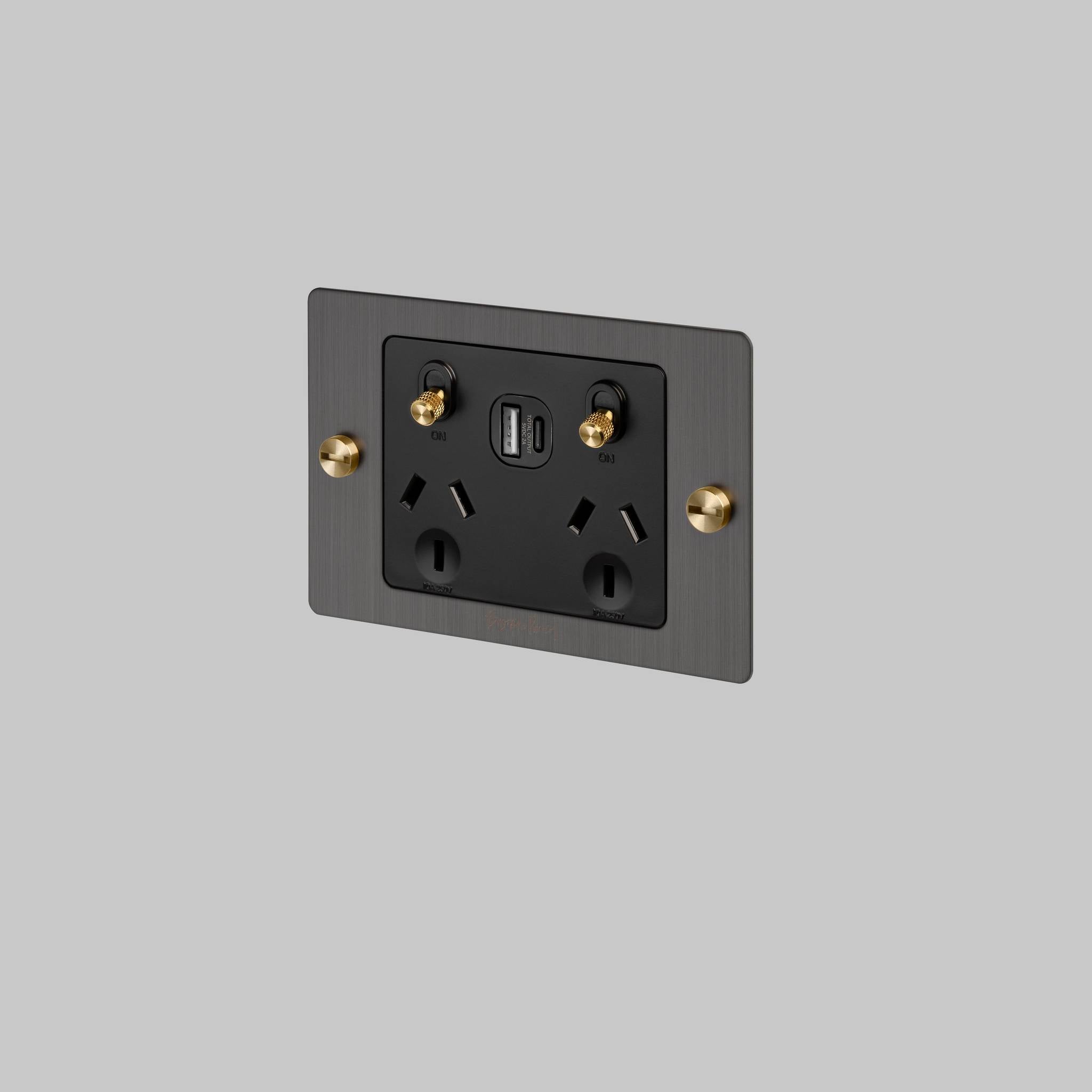 2G GPO SOCKET / USB A + C / WITH LOGO / CROSS