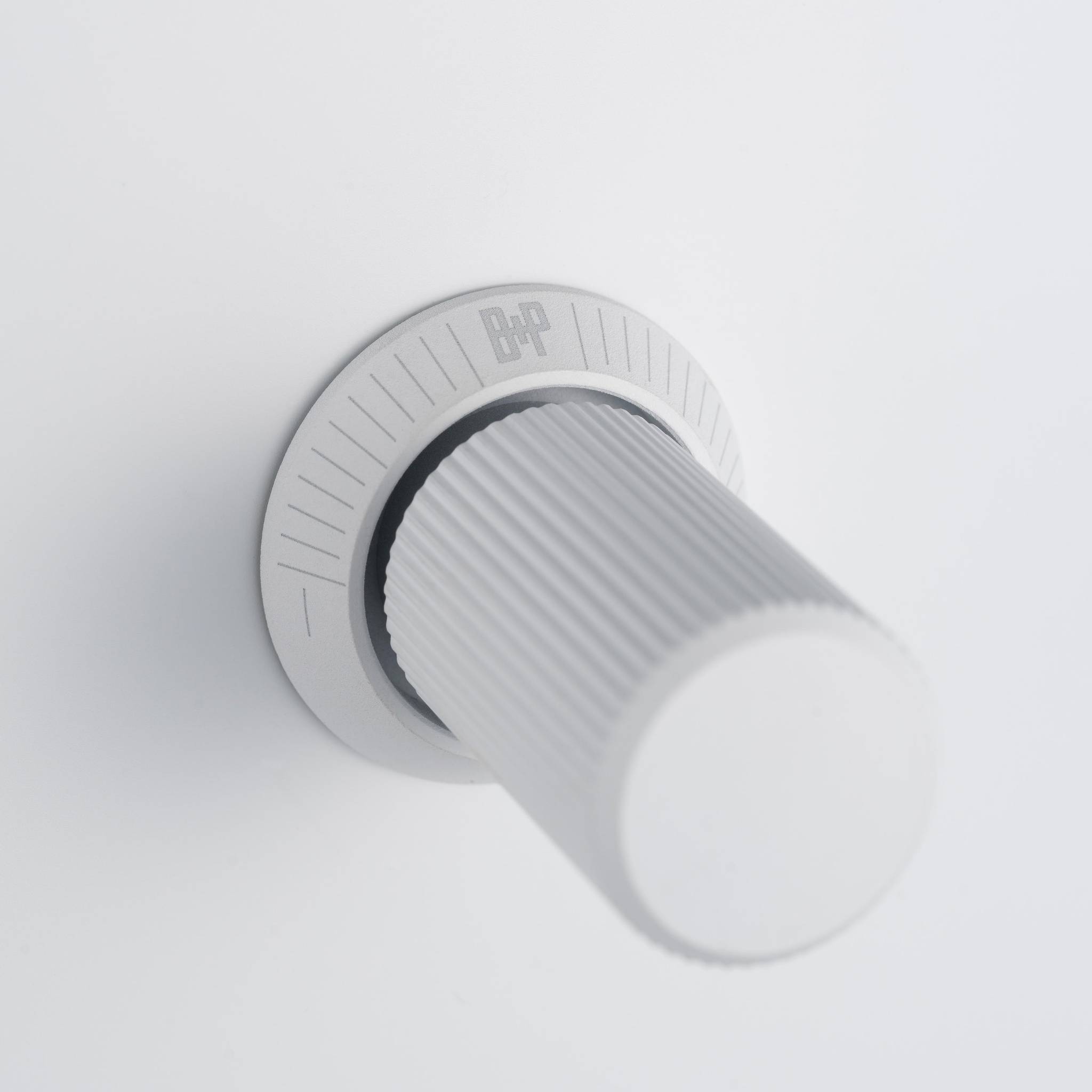 2G TOGGLE + DIMMER / HORIZONTAL / LINEAR