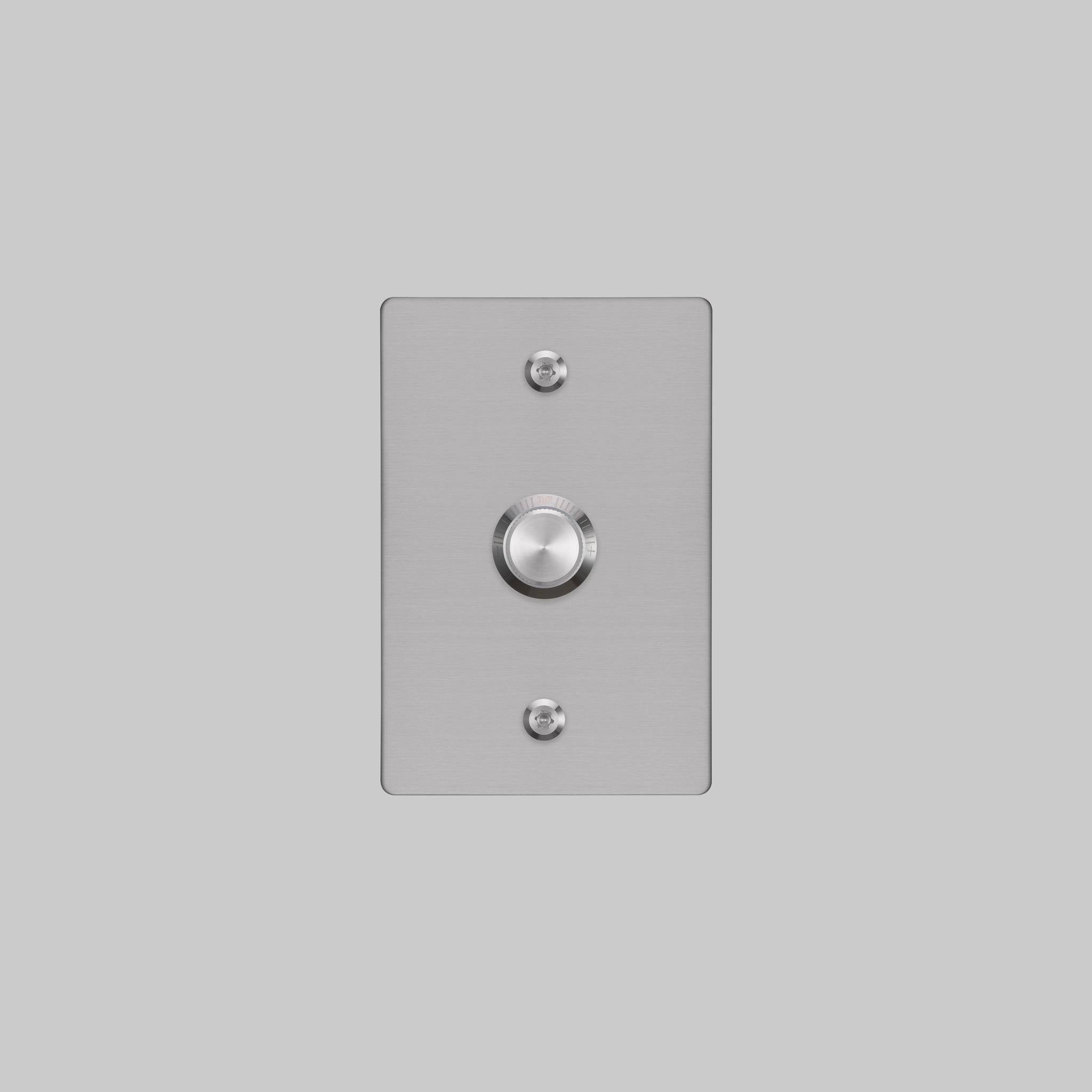 1G DIMMER / VERTICAL / 100W / LINEAR
