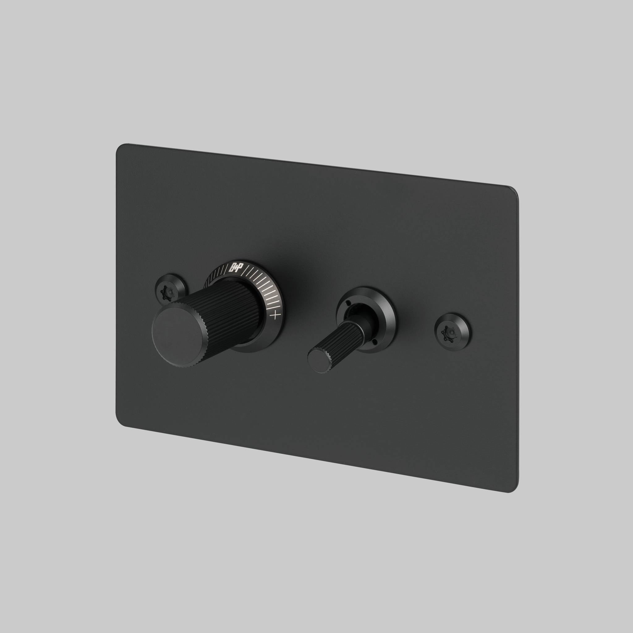 2G TOGGLE + DIMMER / HORIZONTAL / LINEAR