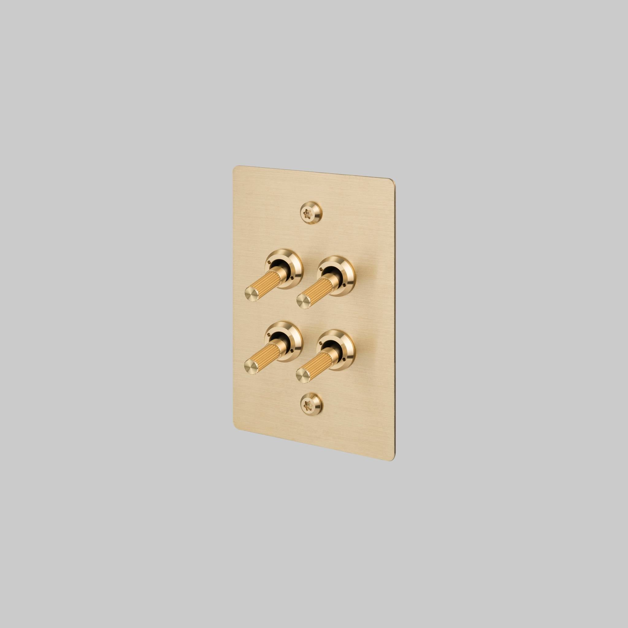 4G TOGGLE / VERTICAL / 2-WAY / LINEAR