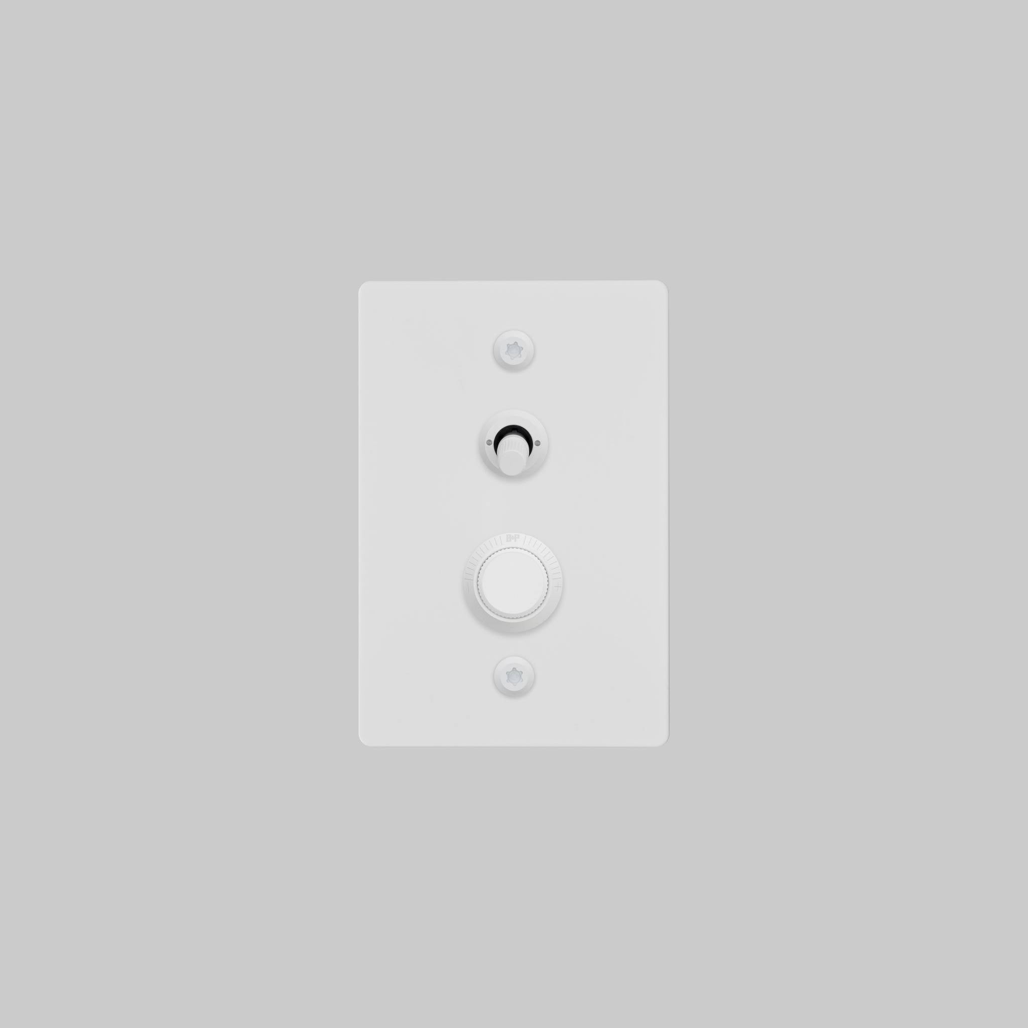 2G TOGGLE + DIMMER / VERTICAL / LINEAR