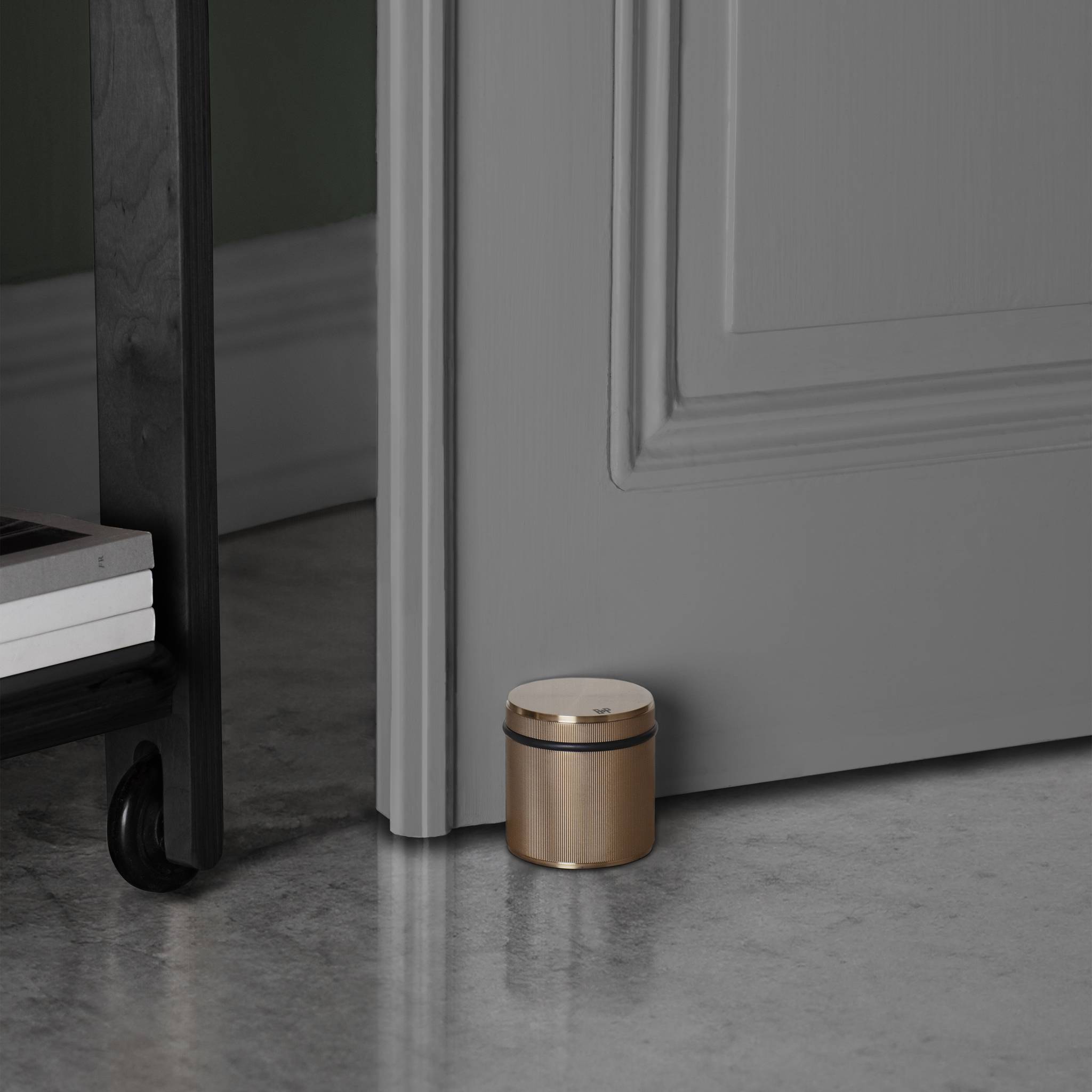 DOOR STOP / FREESTANDING / LINEAR