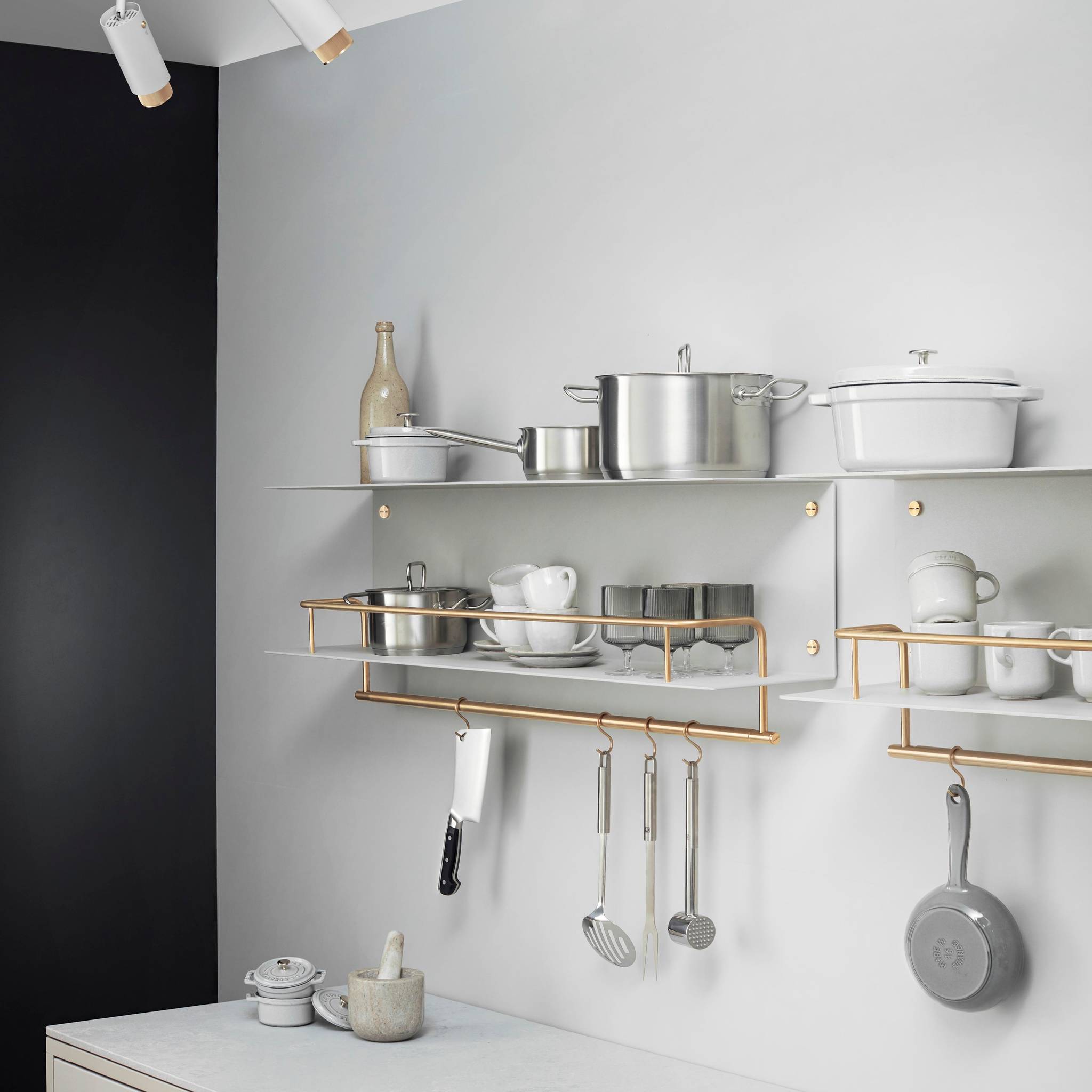 KITCHEN SHELF / HANGER / WITH LOGO / STONE
