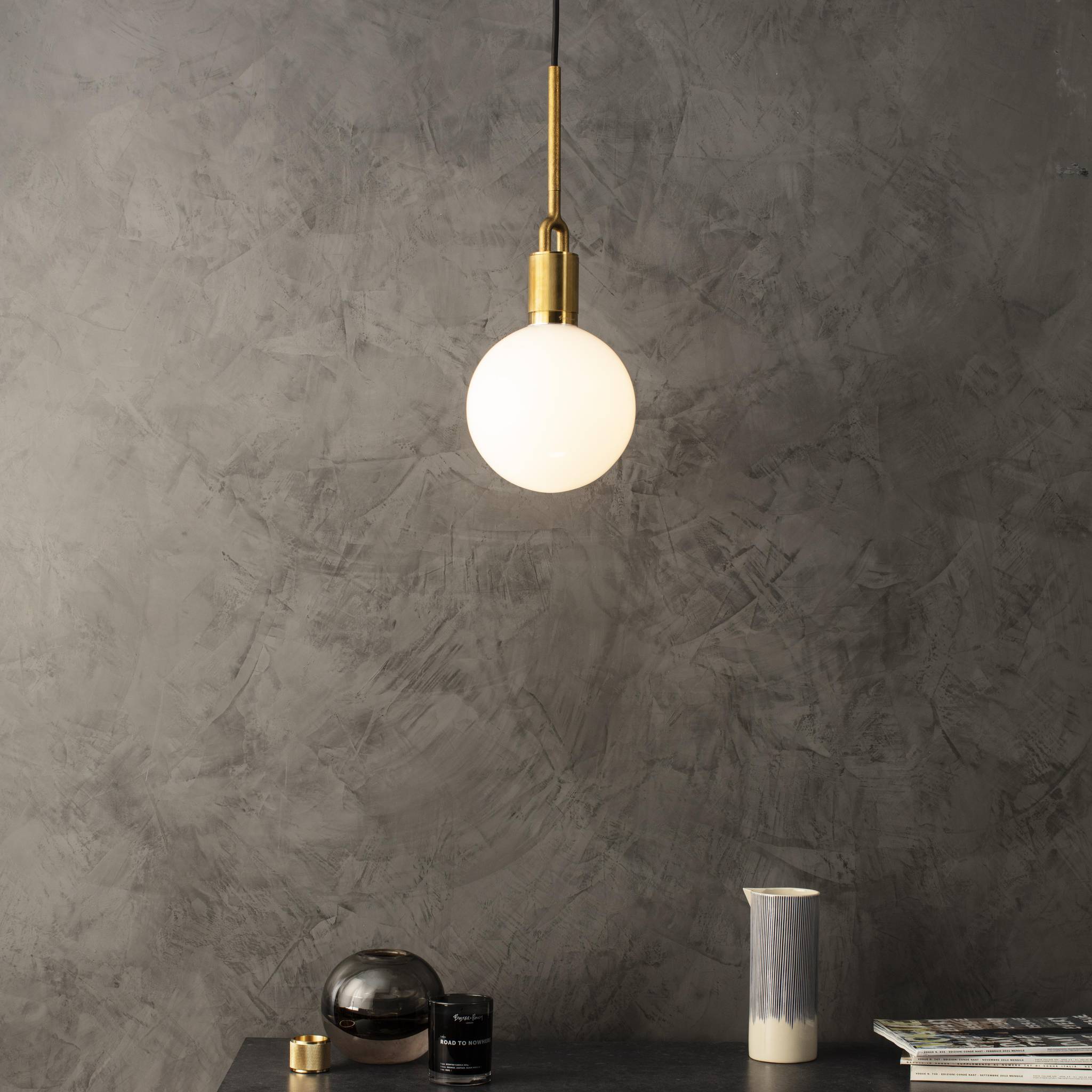 FORKED PENDANT / LINEAR / GLOBE / OPAL / MEDIUM