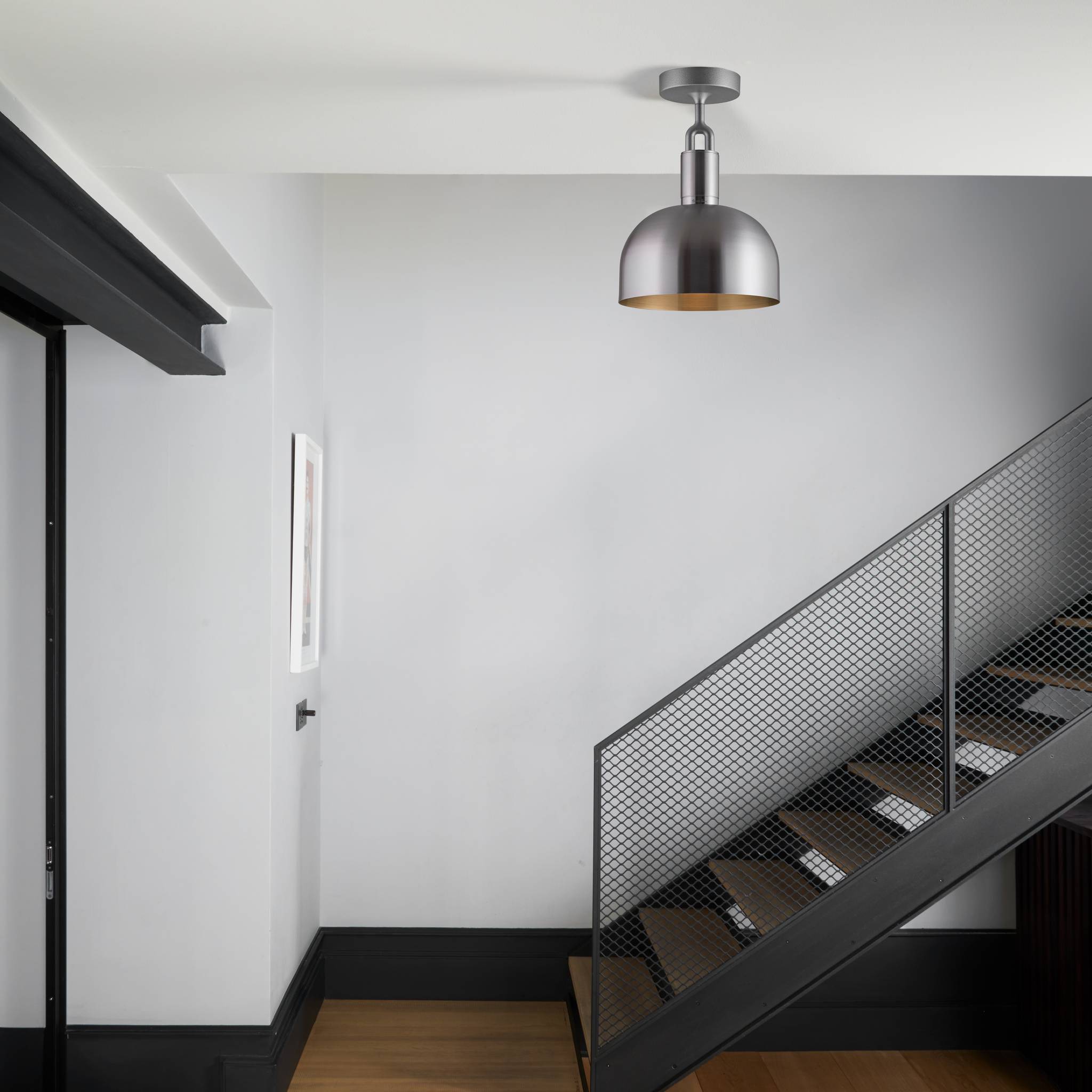 FORKED CEILING / LINEAR / SHADE / MEDIUM