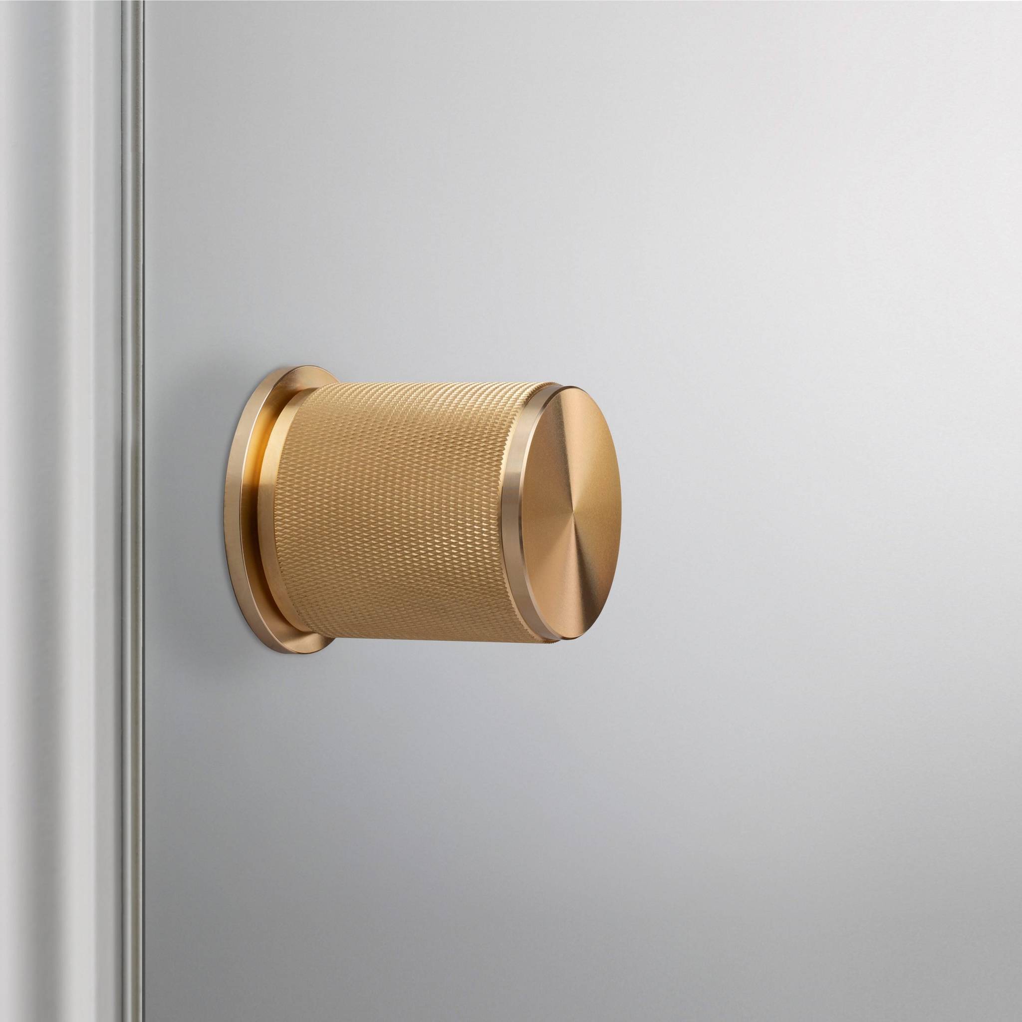DOOR KNOB SET / CROSS