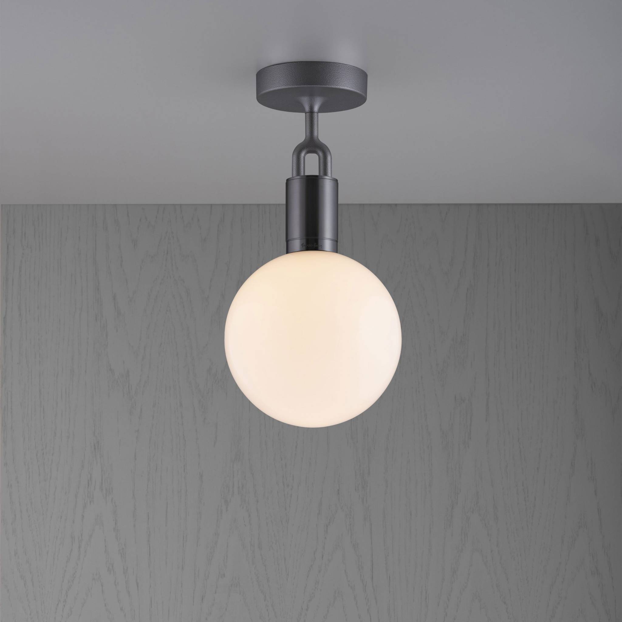 FORKED CEILING / LINEAR / GLOBE / OPAL / MEDIUM