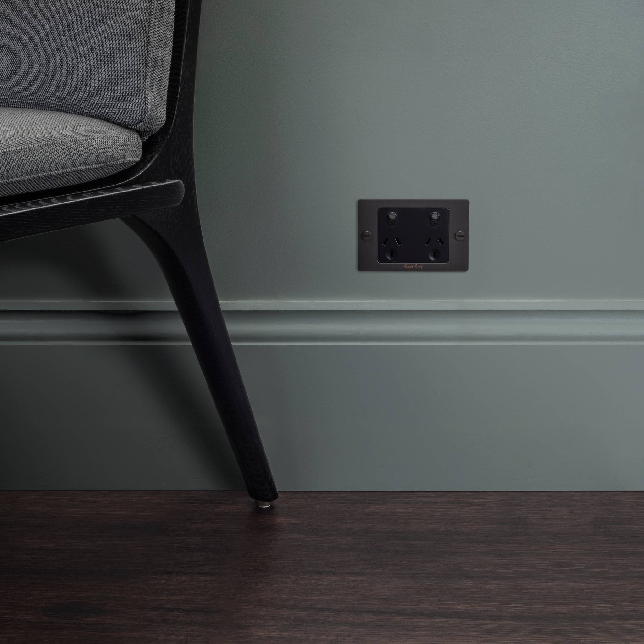 2G GPO SOCKET / WITHOUT LOGO / CROSS