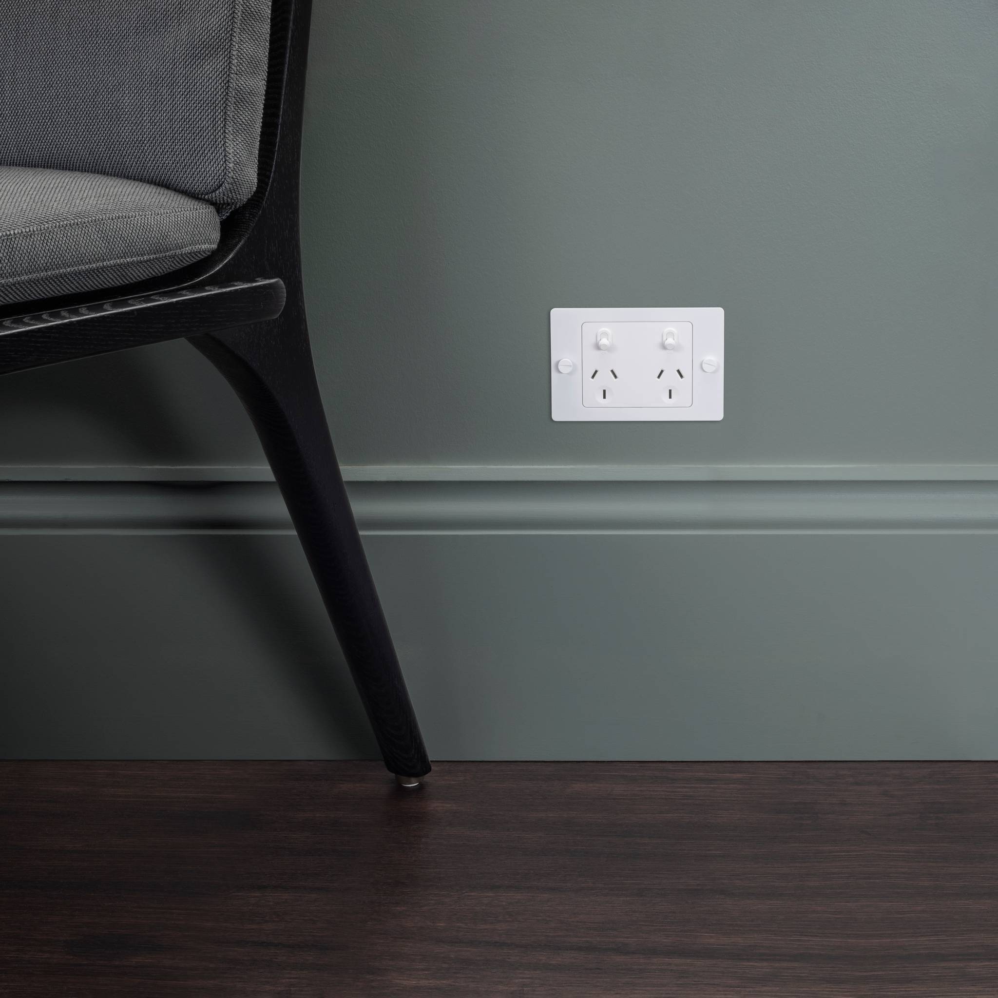 2G GPO SOCKET / WITHOUT LOGO / CROSS