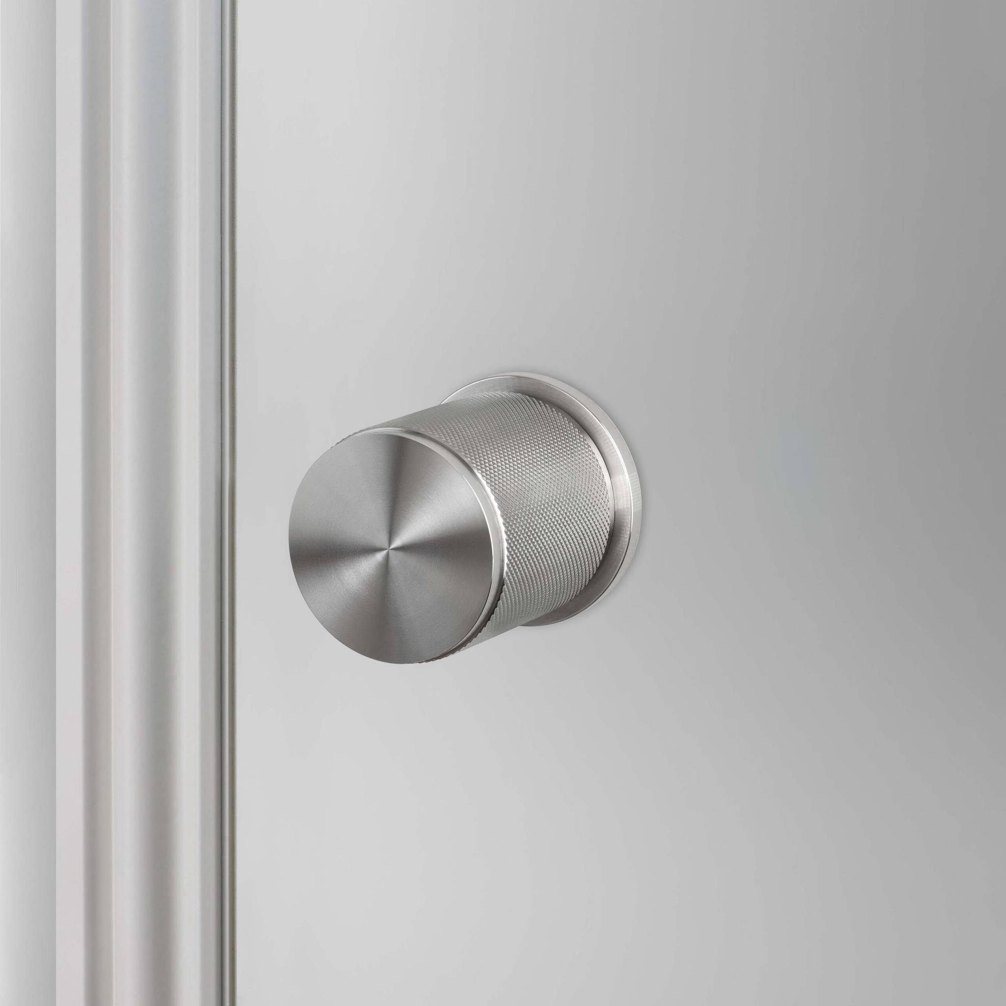 DOOR KNOB / FIXED / SINGLE-SIDED / CROSS