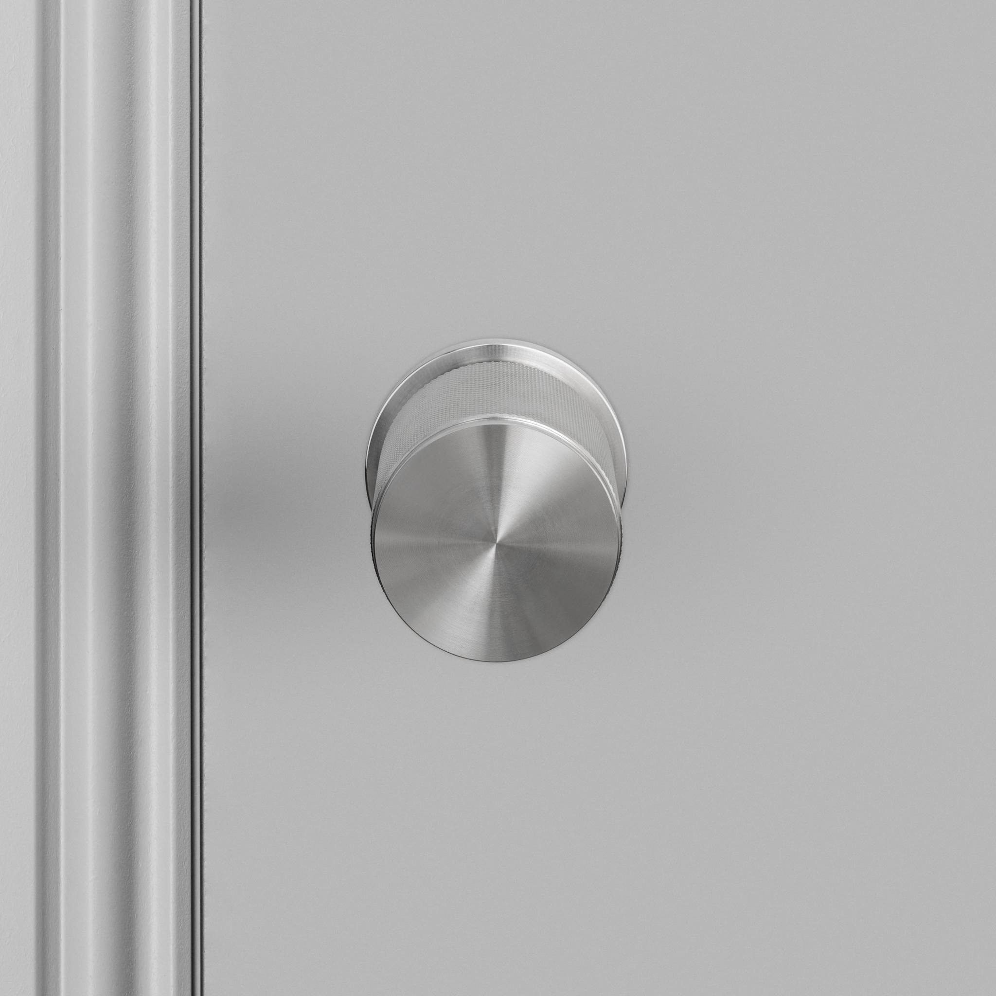 DOOR KNOB / FIXED / SINGLE-SIDED / CROSS