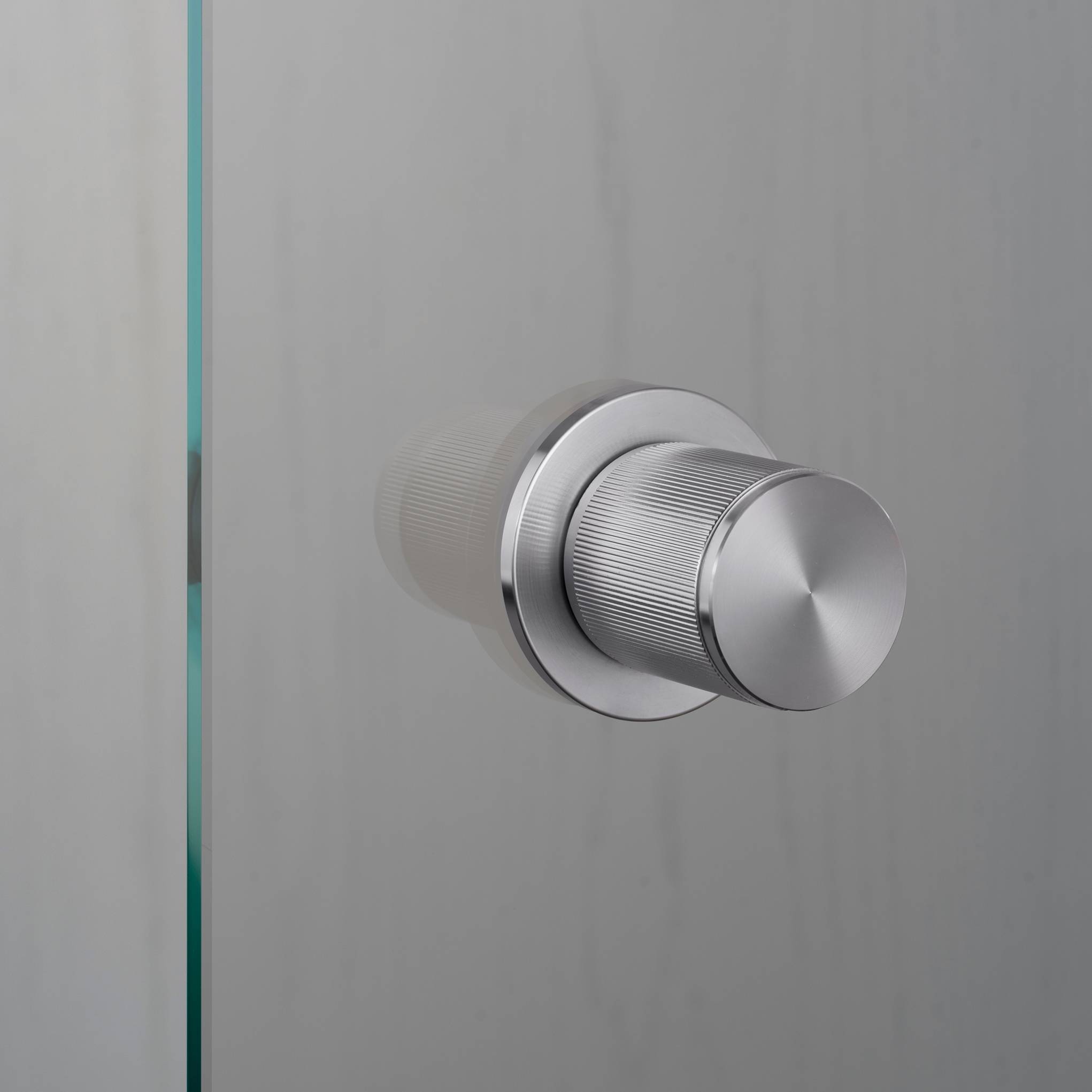 DOOR KNOB / FIXED / SINGLE-SIDED / LINEAR