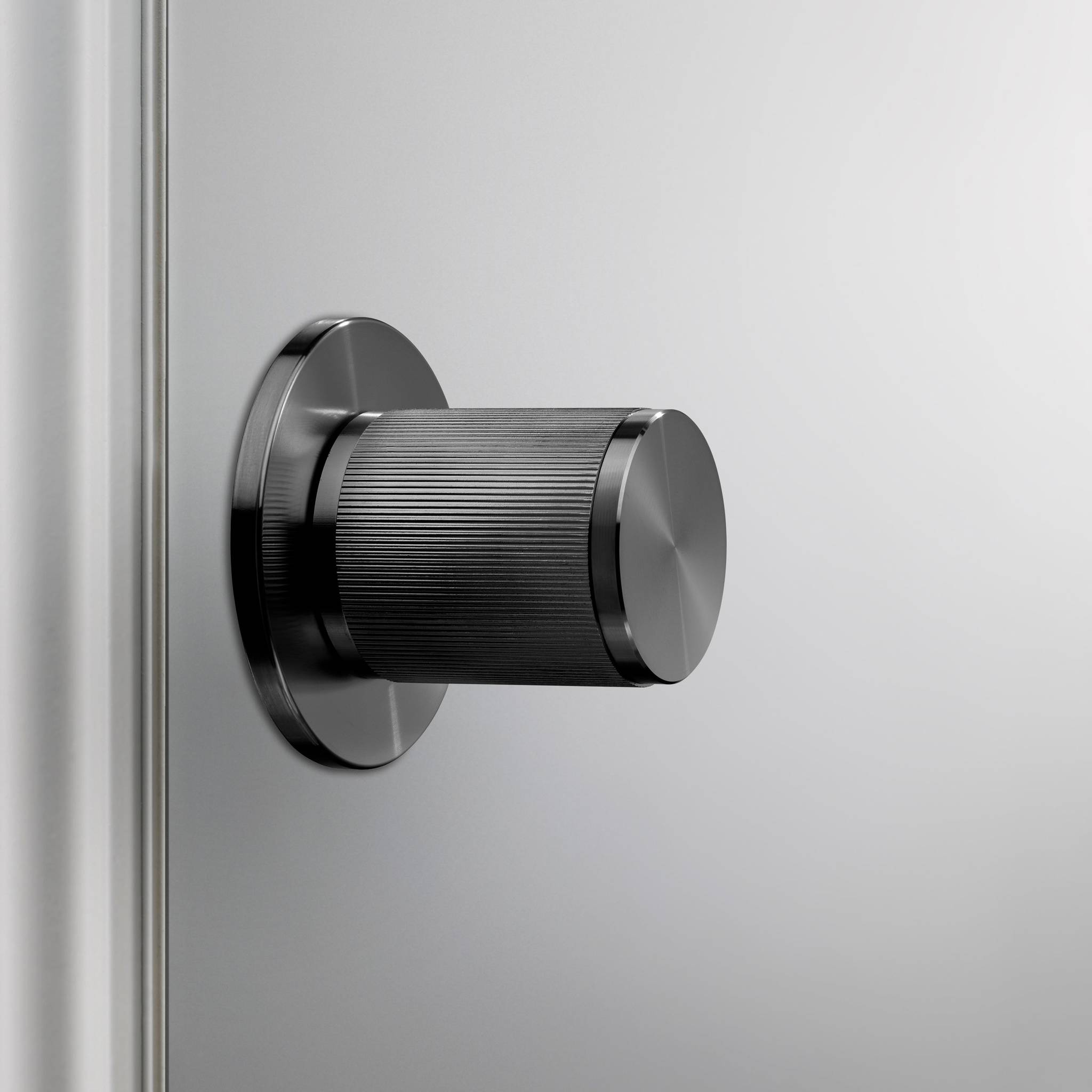 DOOR KNOB / FIXED / DOUBLE-SIDED / LINEAR