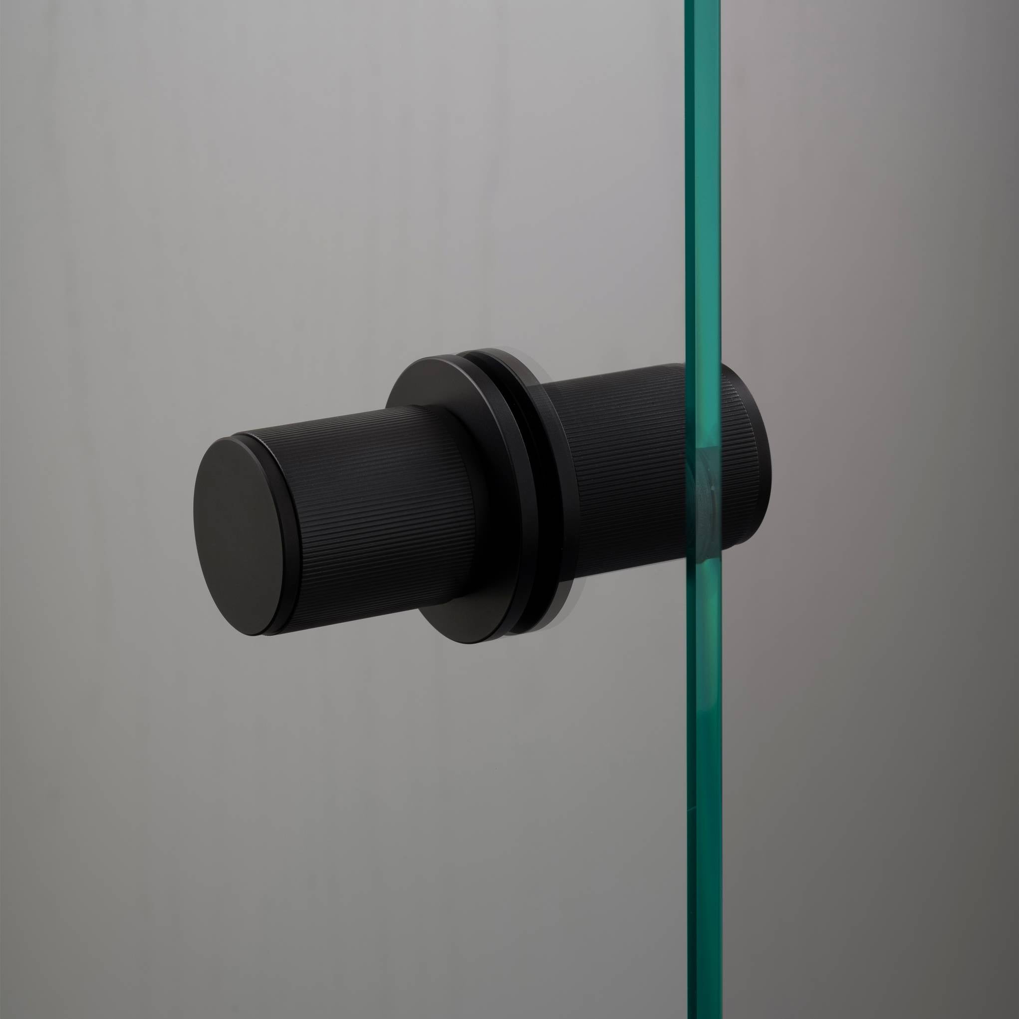 #Finish_WELDERS BLACK
