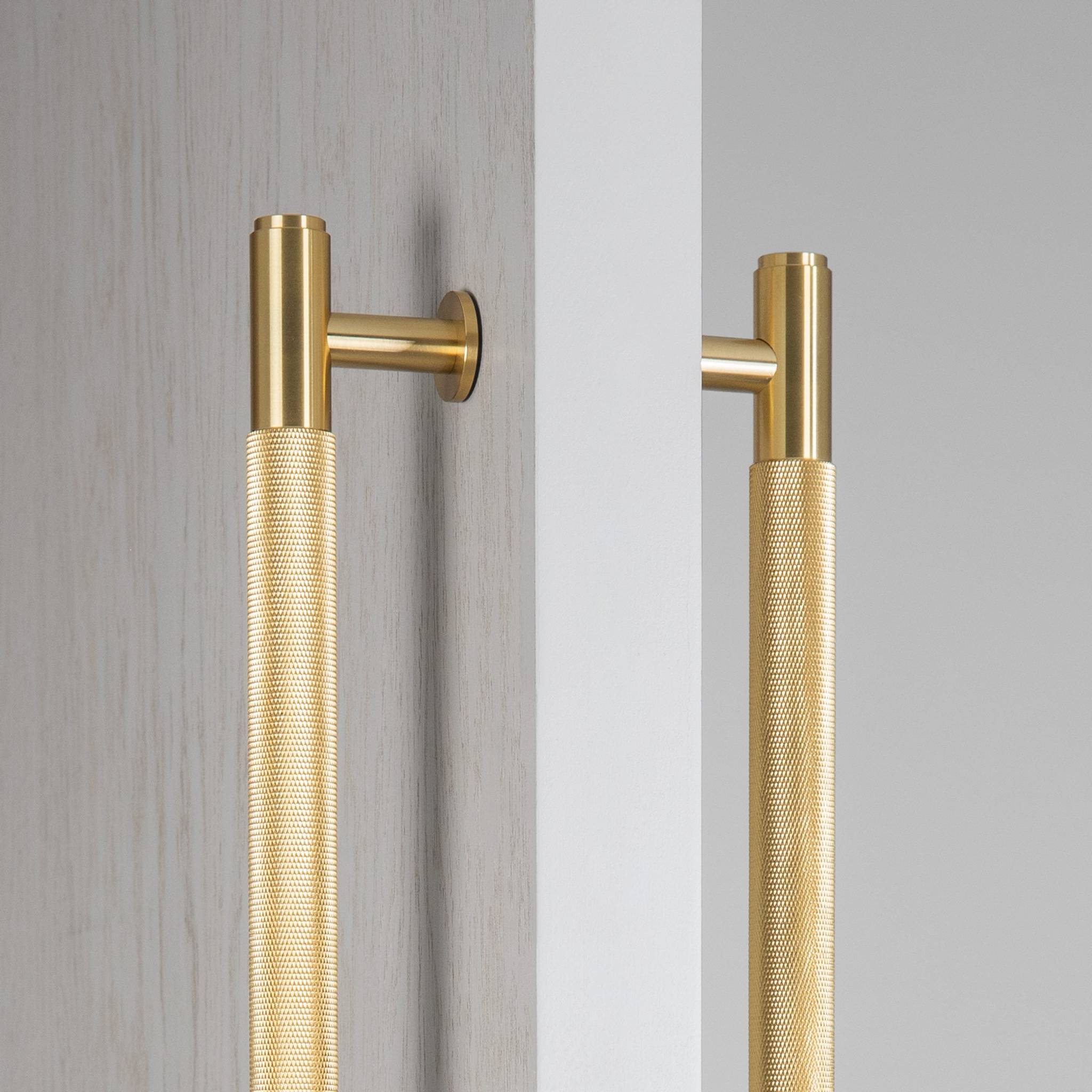 #Finish_BRASS