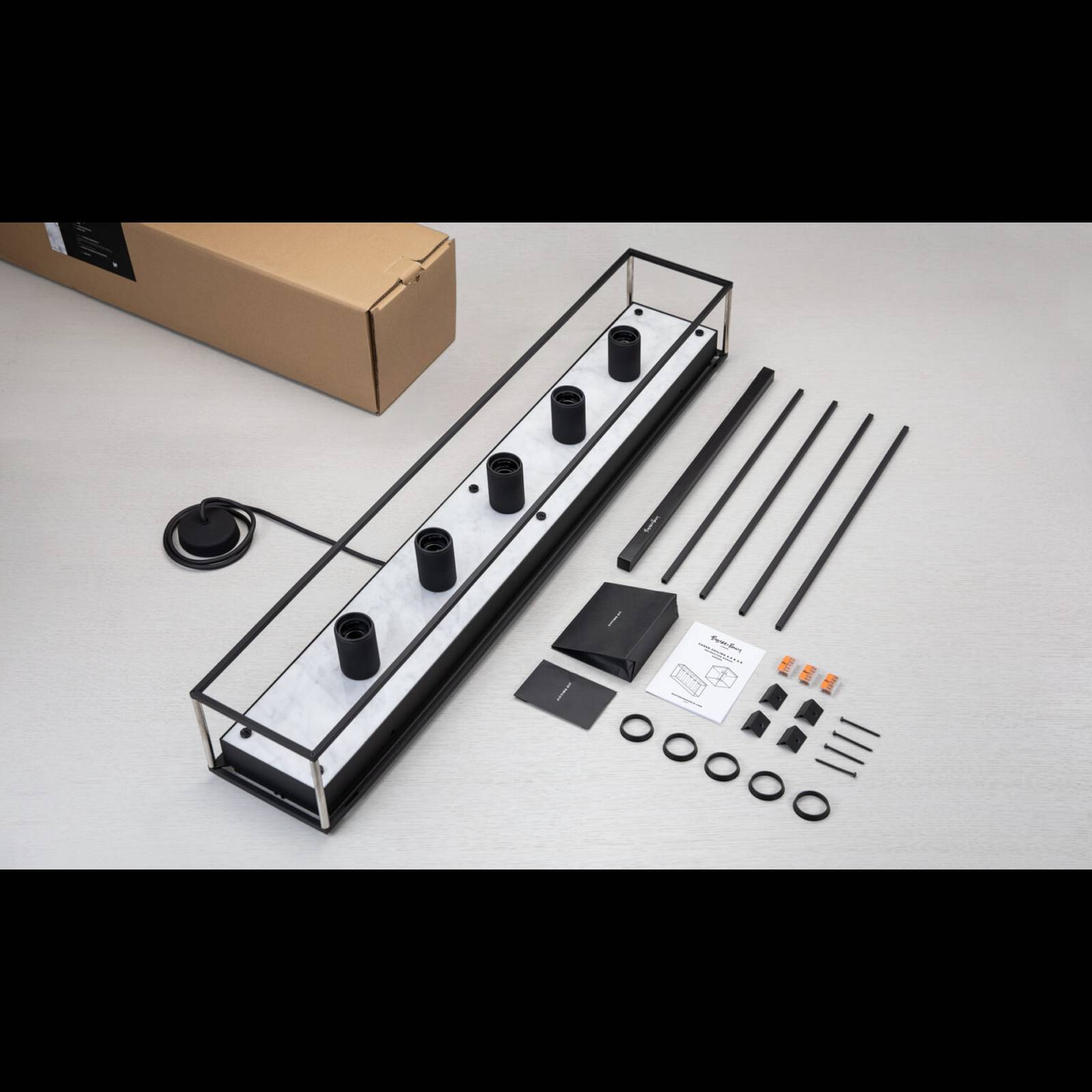 CAGED CEILING / 5.0 / CROSS