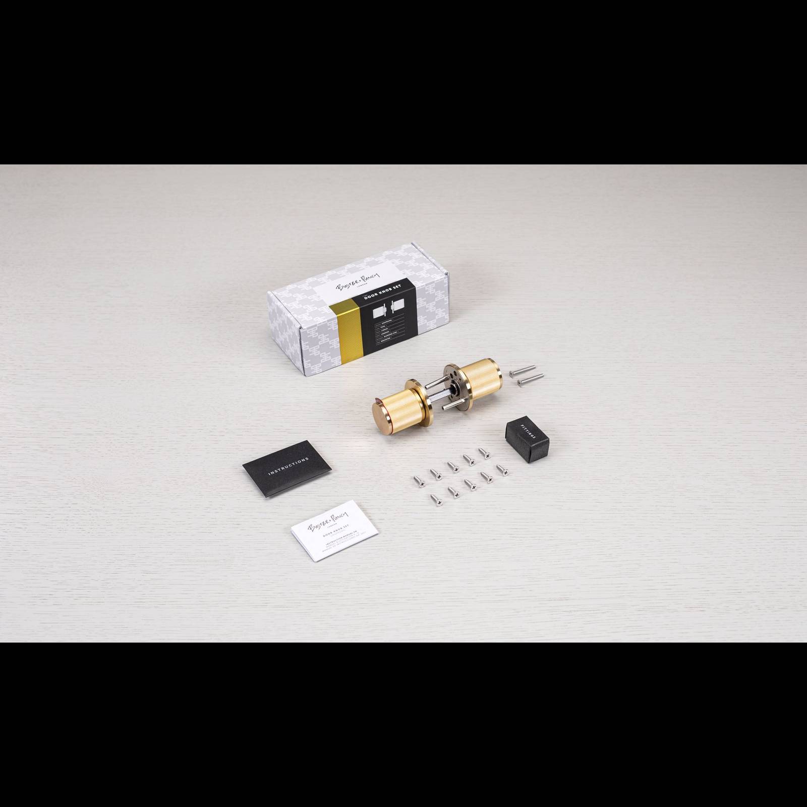 DOOR KNOB SET / LINEAR