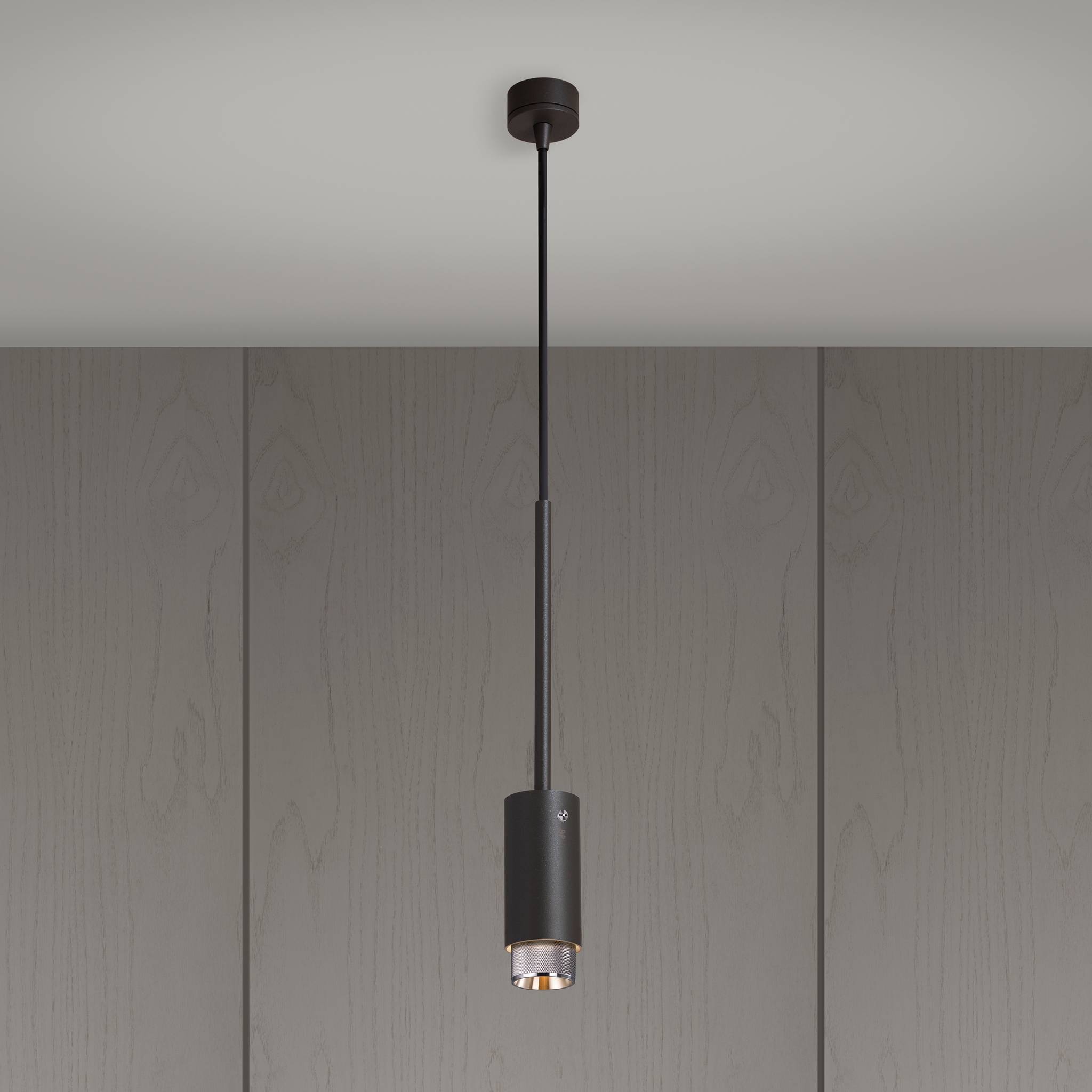 EXHAUST PENDANT / CROSS / GRAPHITE