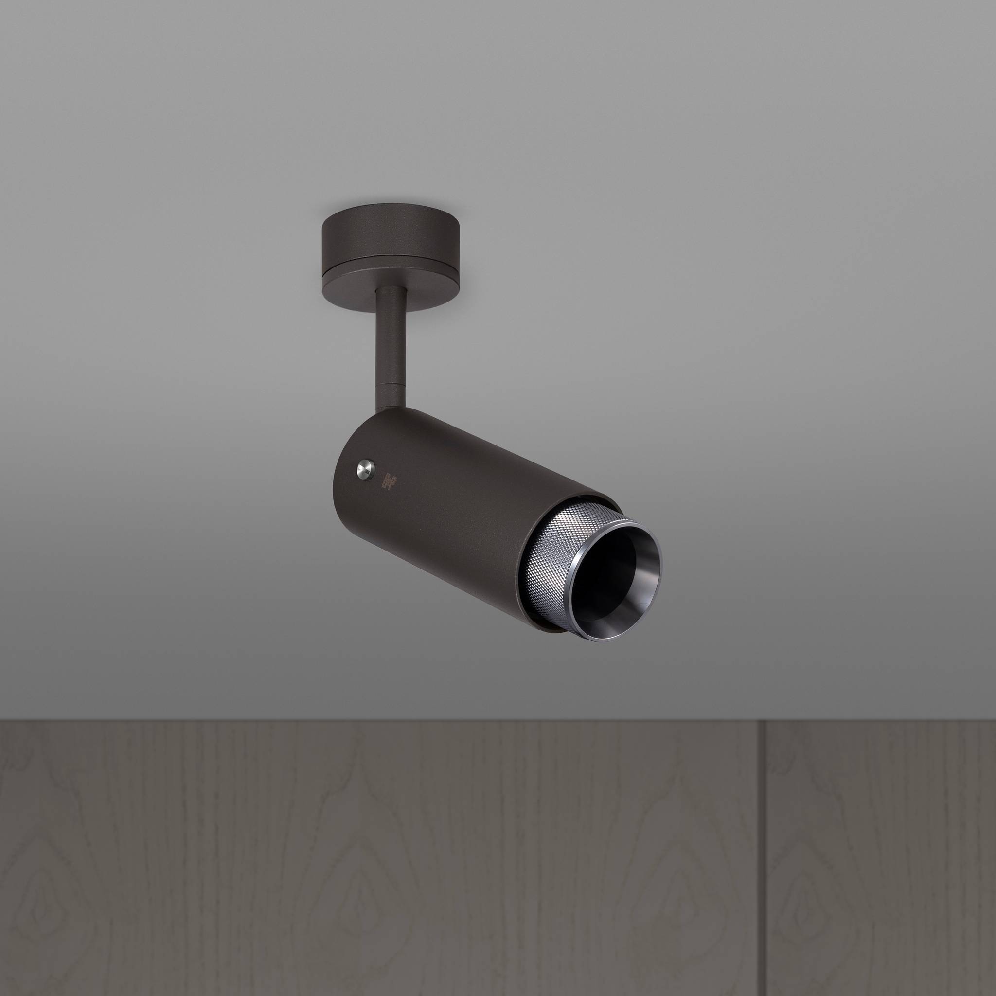 EXHAUST SPOT / CROSS / GRAPHITE