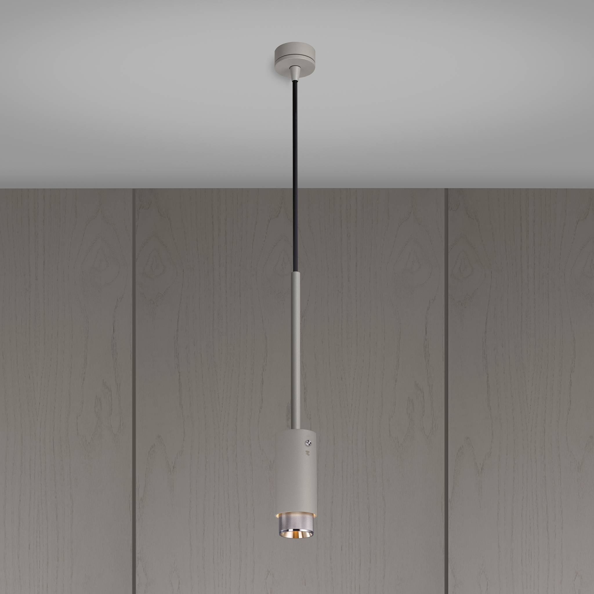 EXHAUST PENDANT / CROSS / STONE