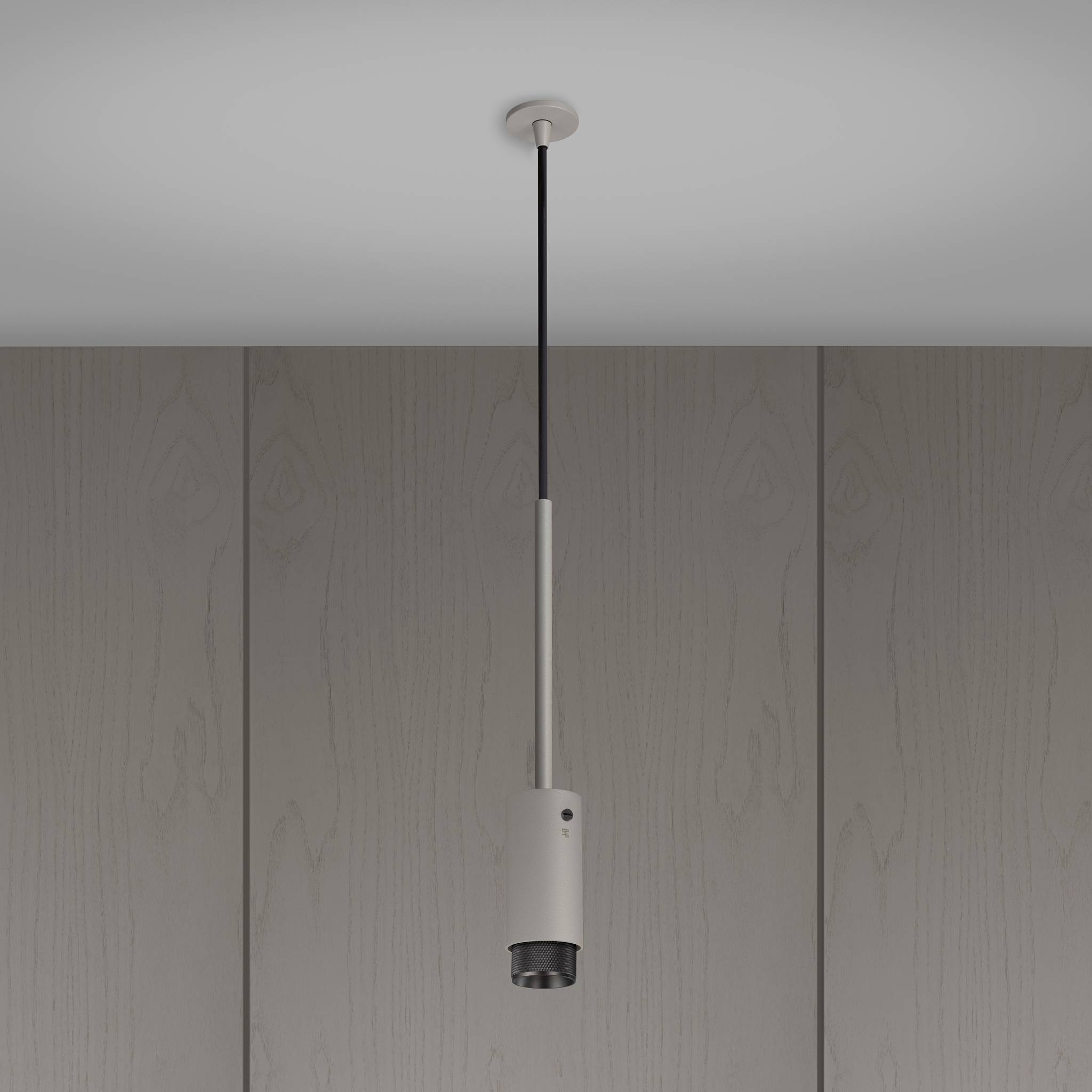 EXHAUST PENDANT / CROSS / STONE