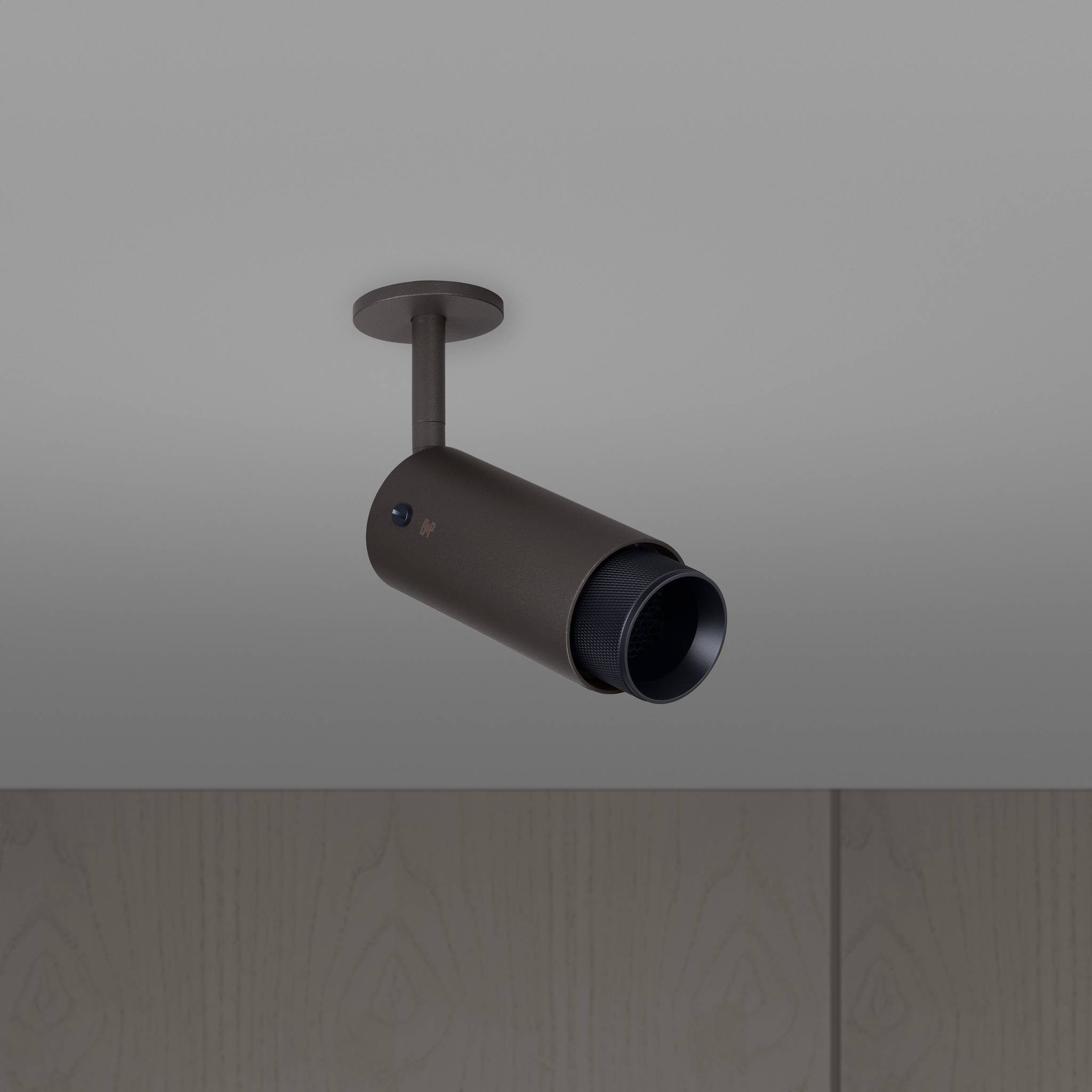 EXHAUST SPOT / CROSS / GRAPHITE