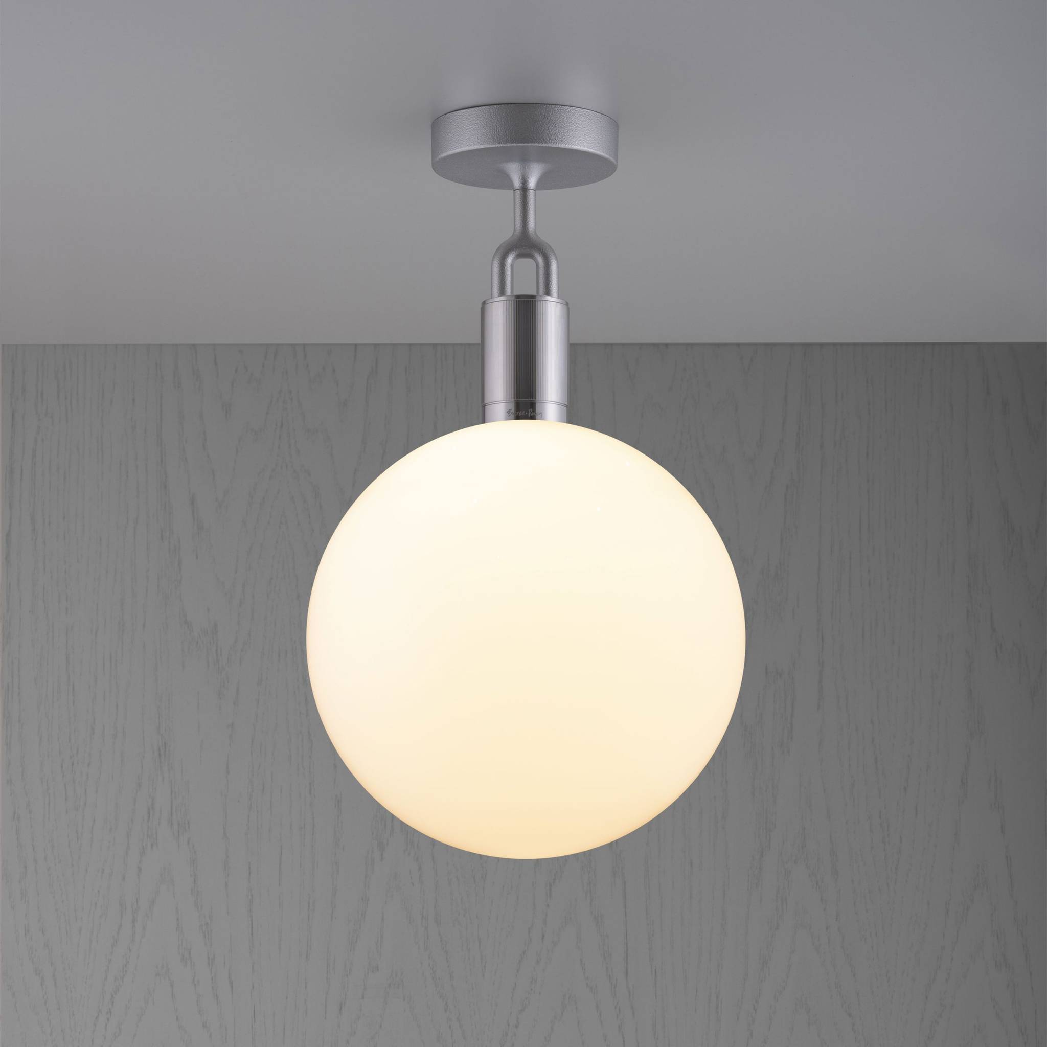 FORKED CEILING / LINEAR / GLOBE / OPAL / LARGE