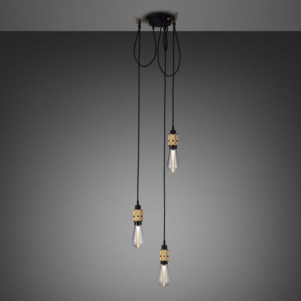 HOOKED 3.0 / NUDE / CROSS