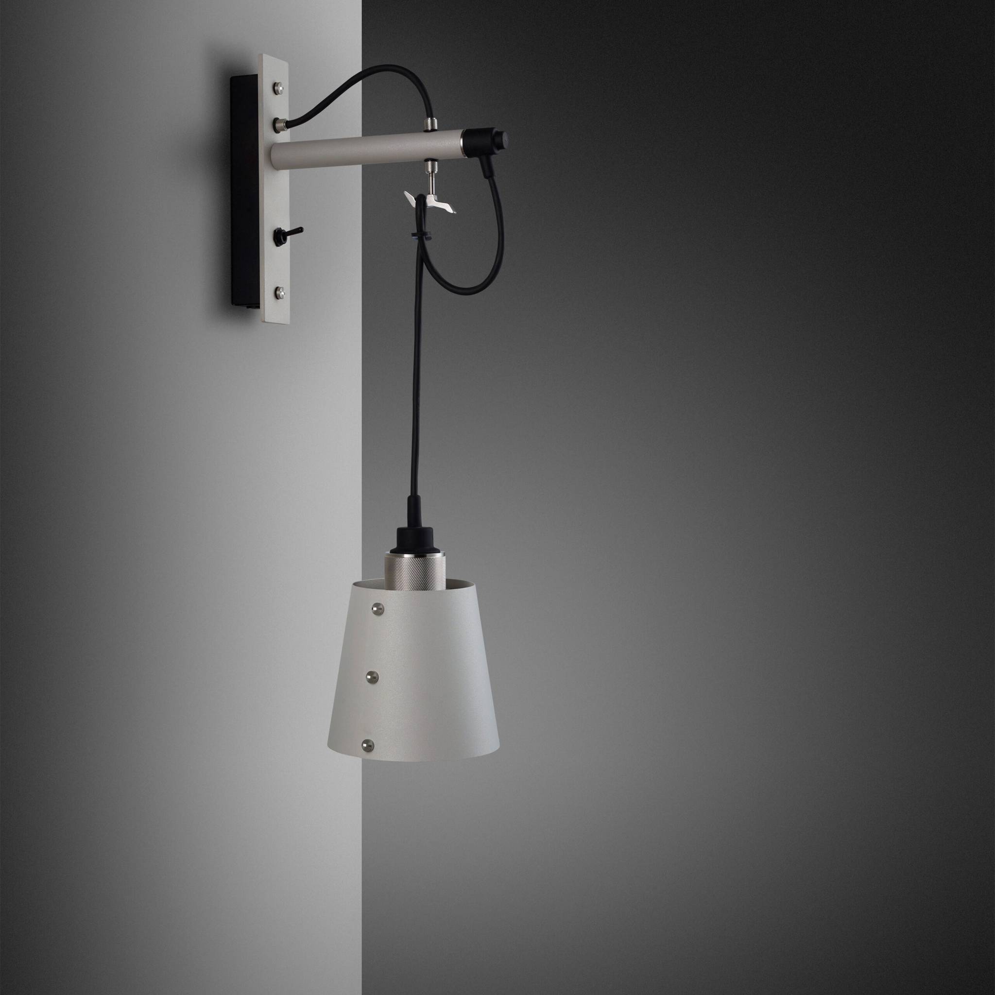 HOOKED WALL / CROSS / SMALL / STONE