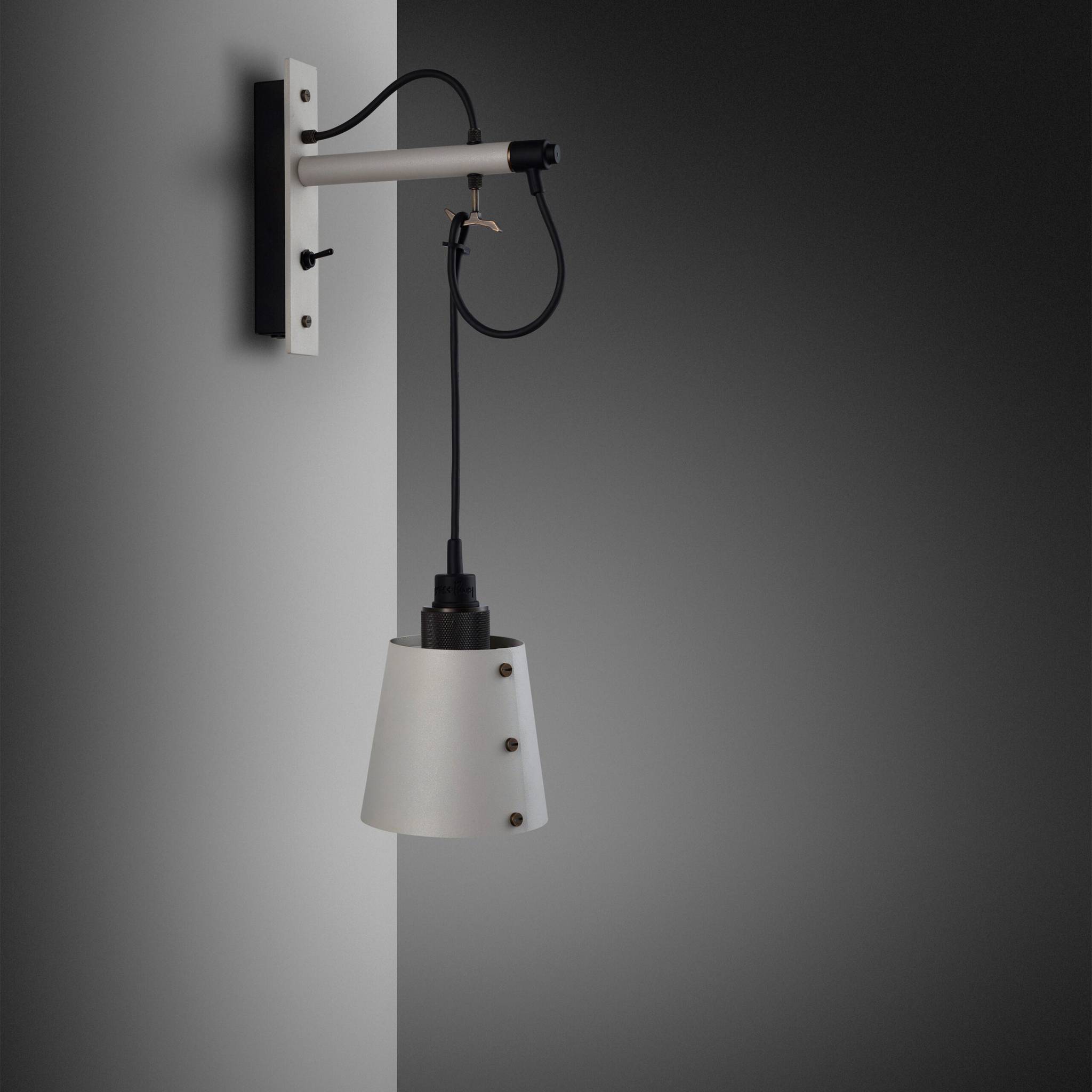 HOOKED WALL / CROSS / SMALL / STONE
