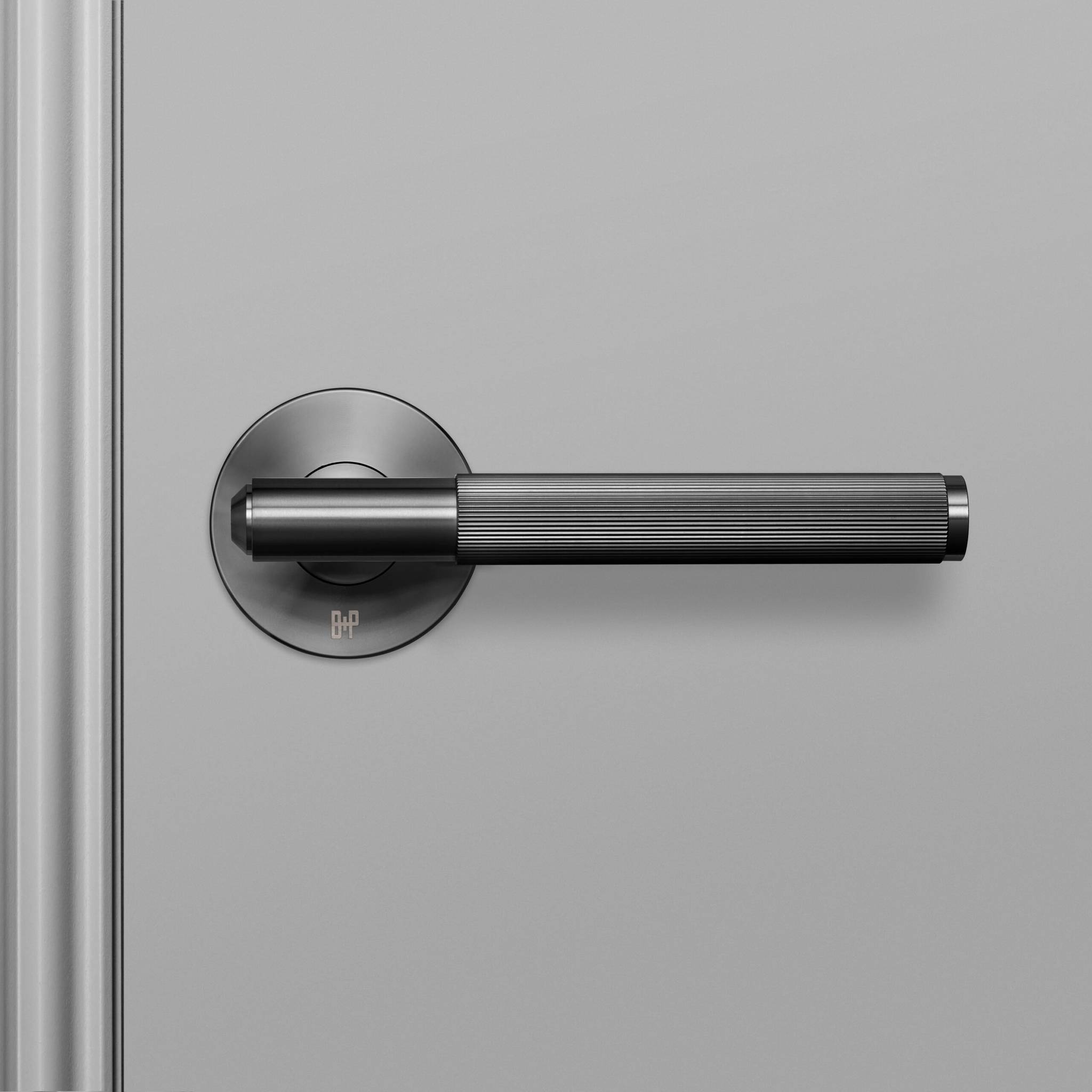 DOOR HANDLE / FIXED / SINGLE-SIDED / LINEAR