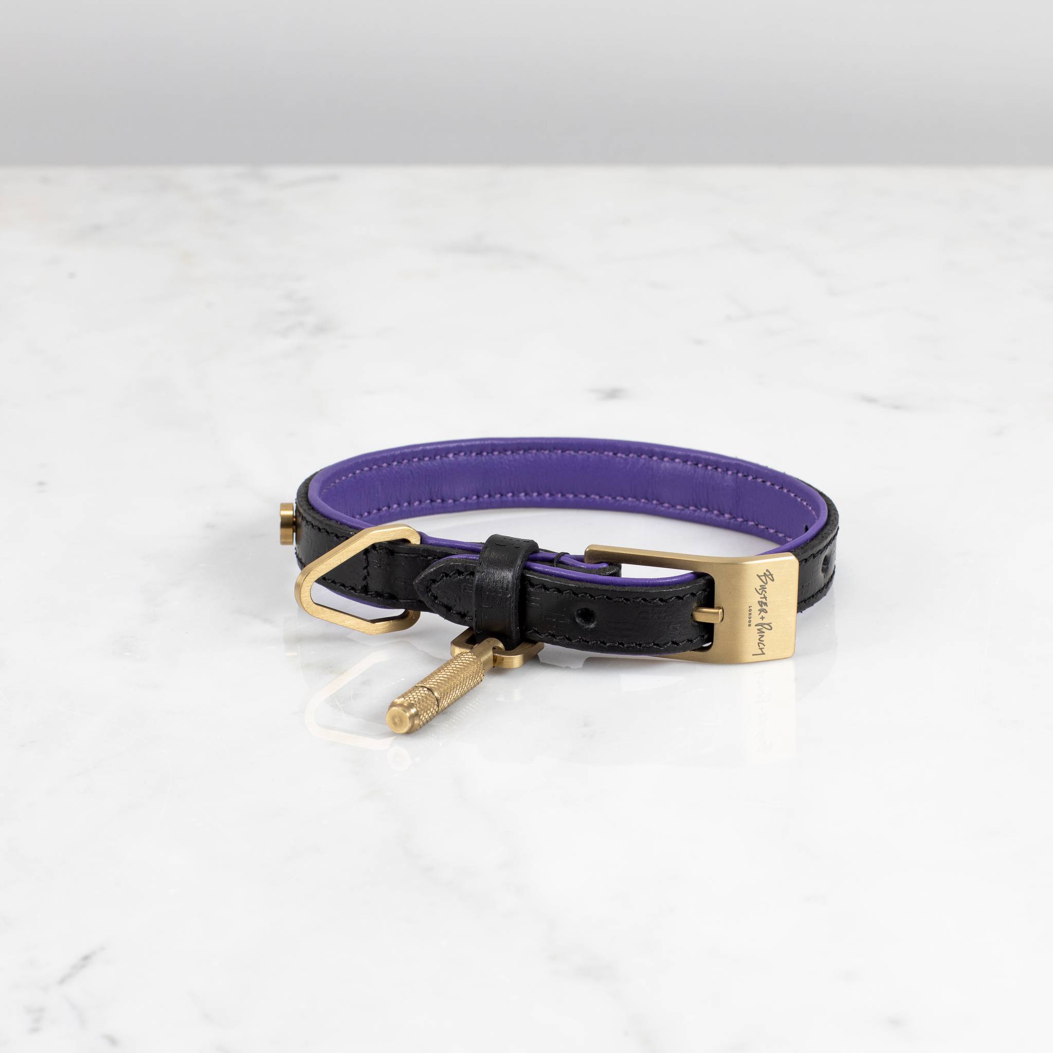 DOG COLLAR / CROSS / BLACK / PURPLE