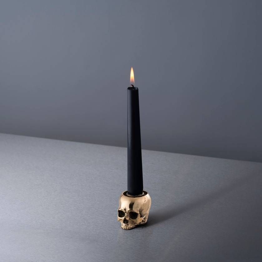 SKULL CANDLE HOLDER / TRAVIS BARKER