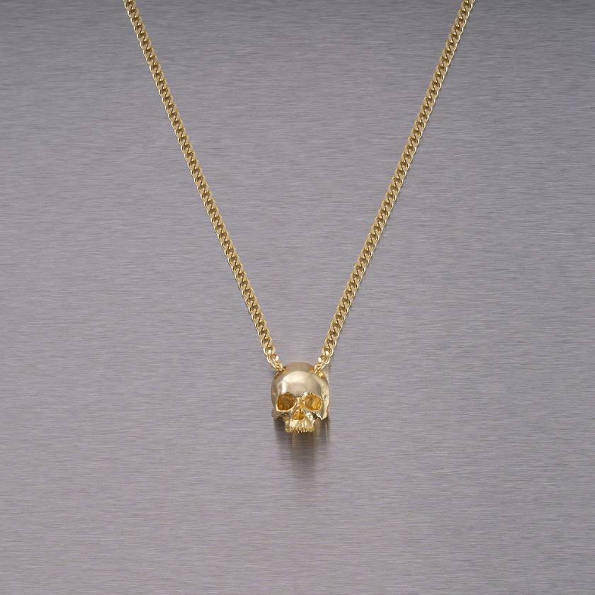 SKULL NECKLACE / TRAVIS BARKER