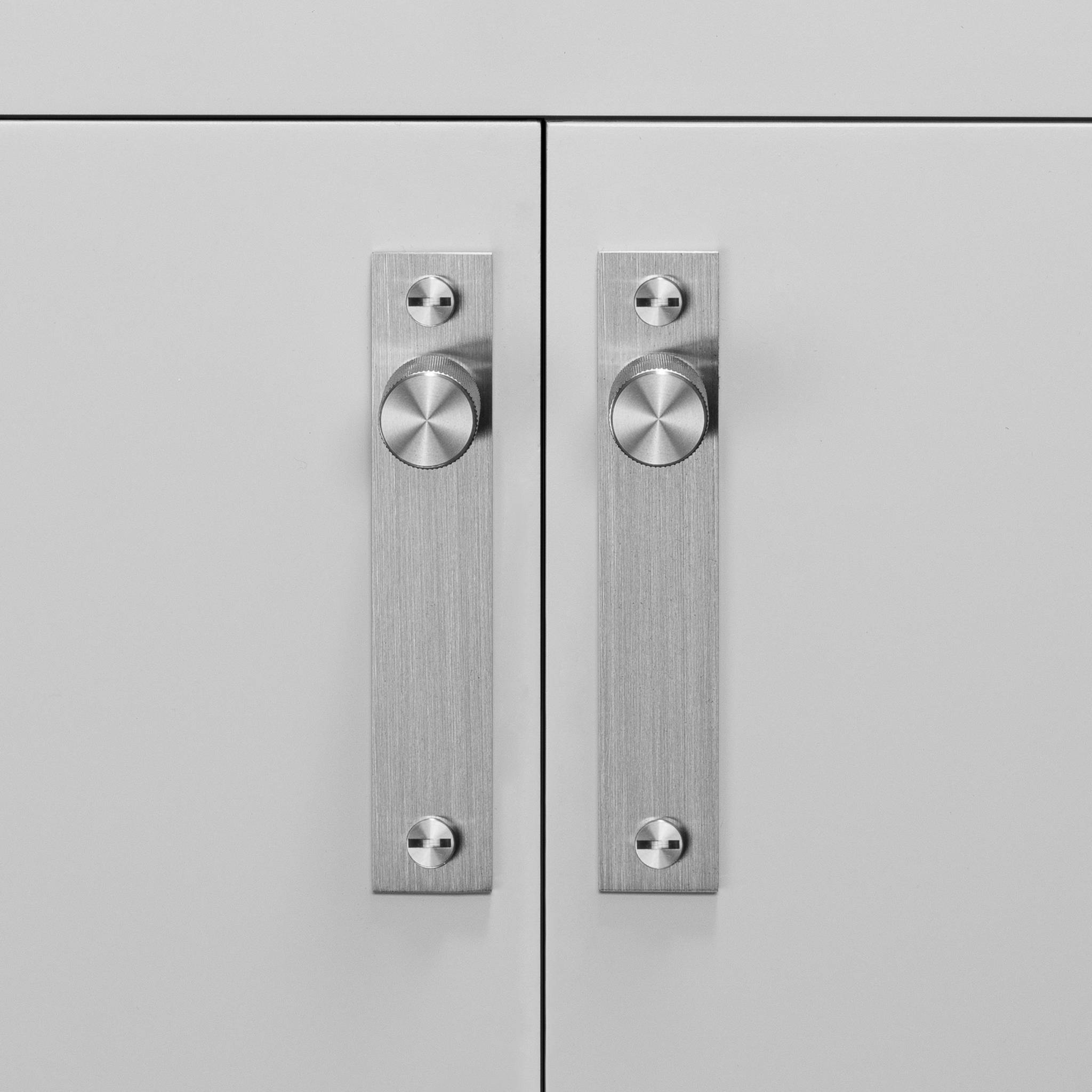 FURNITURE KNOB / PLATE / CROSS