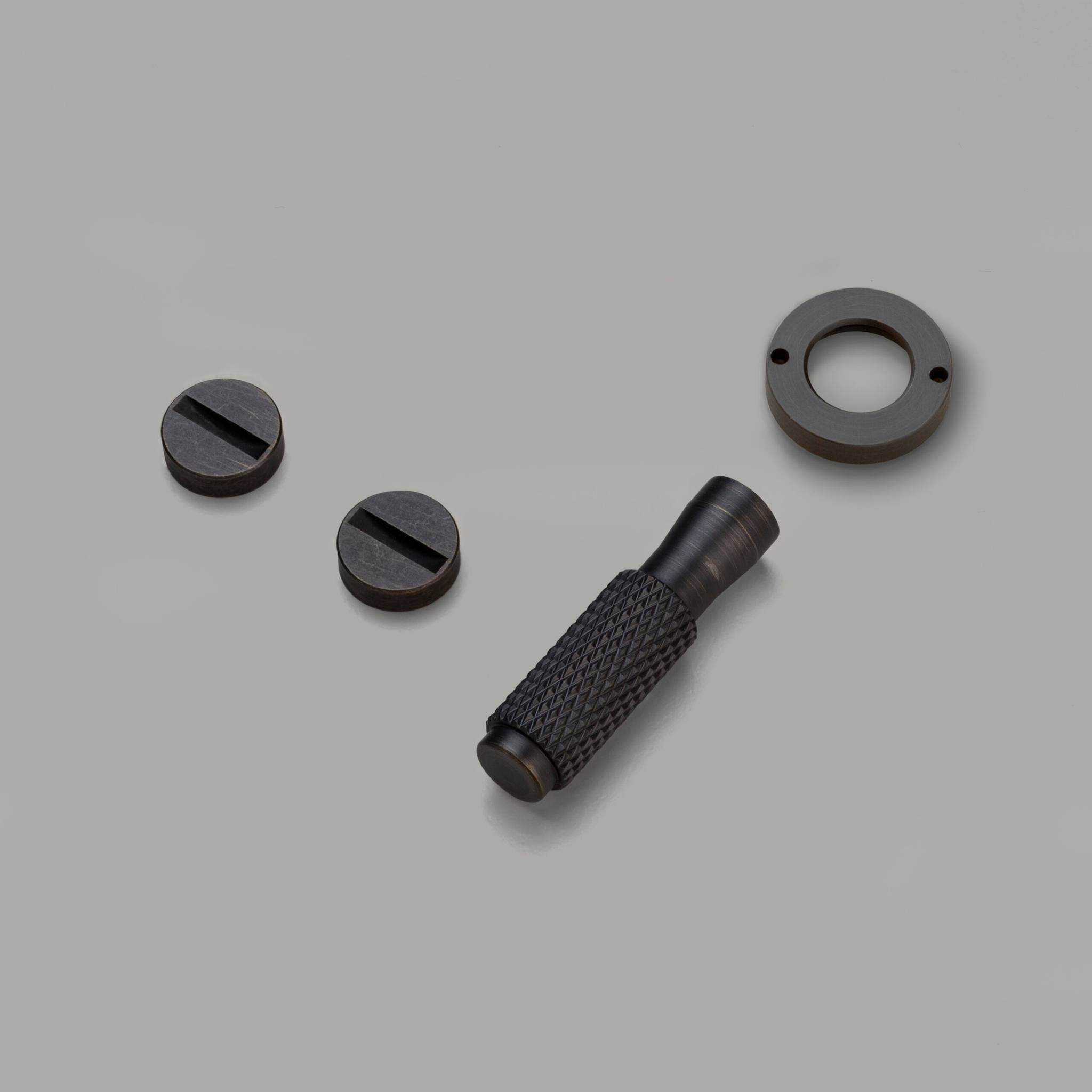 DETAIL KIT / TOGGLE / CROSS