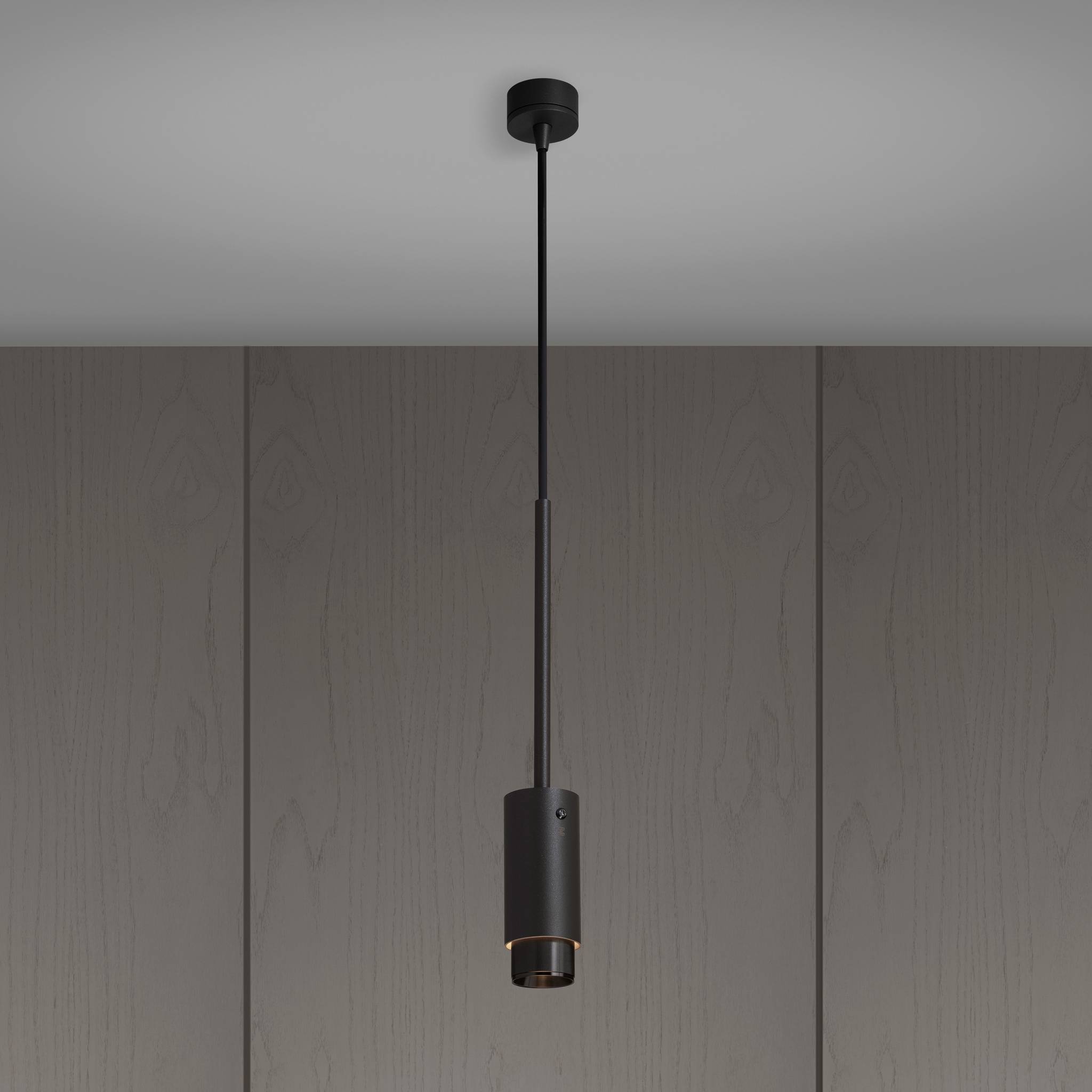 EXHAUST PENDANT / LINEAR  / GRAPHITE