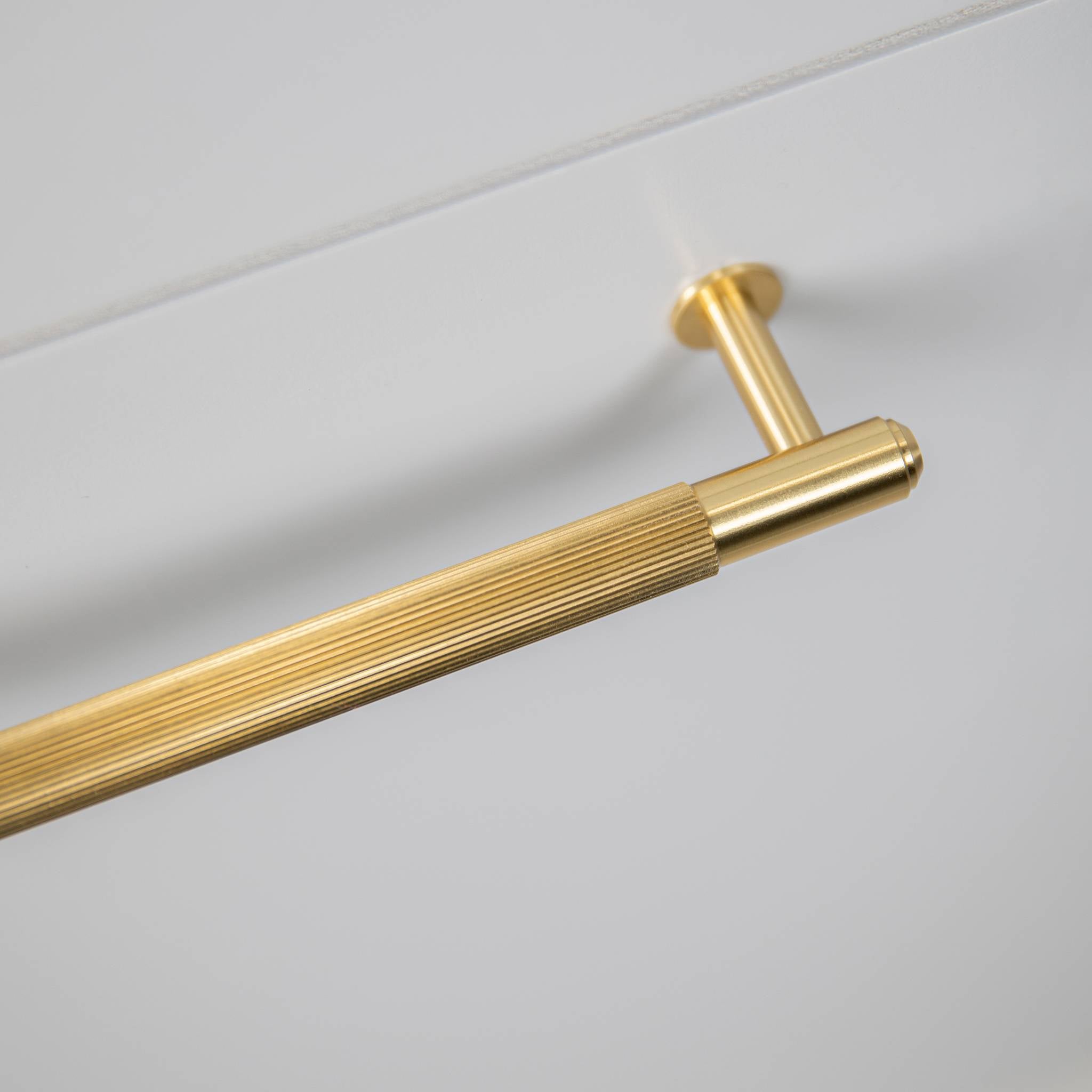 #Finish_BRASS #Size_MEDIUM