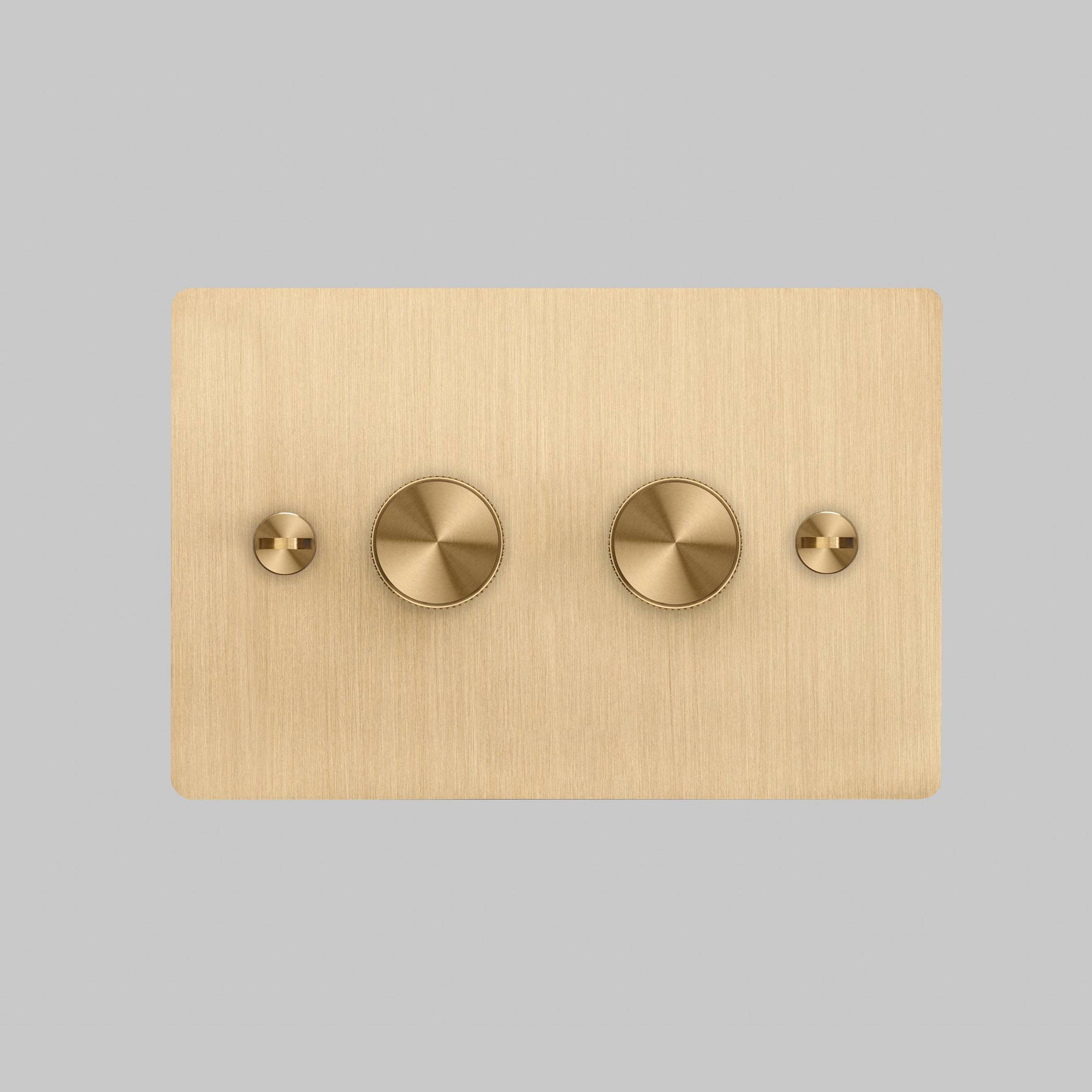 2G DIMMER / HORIZONTAL / 100W / CROSS