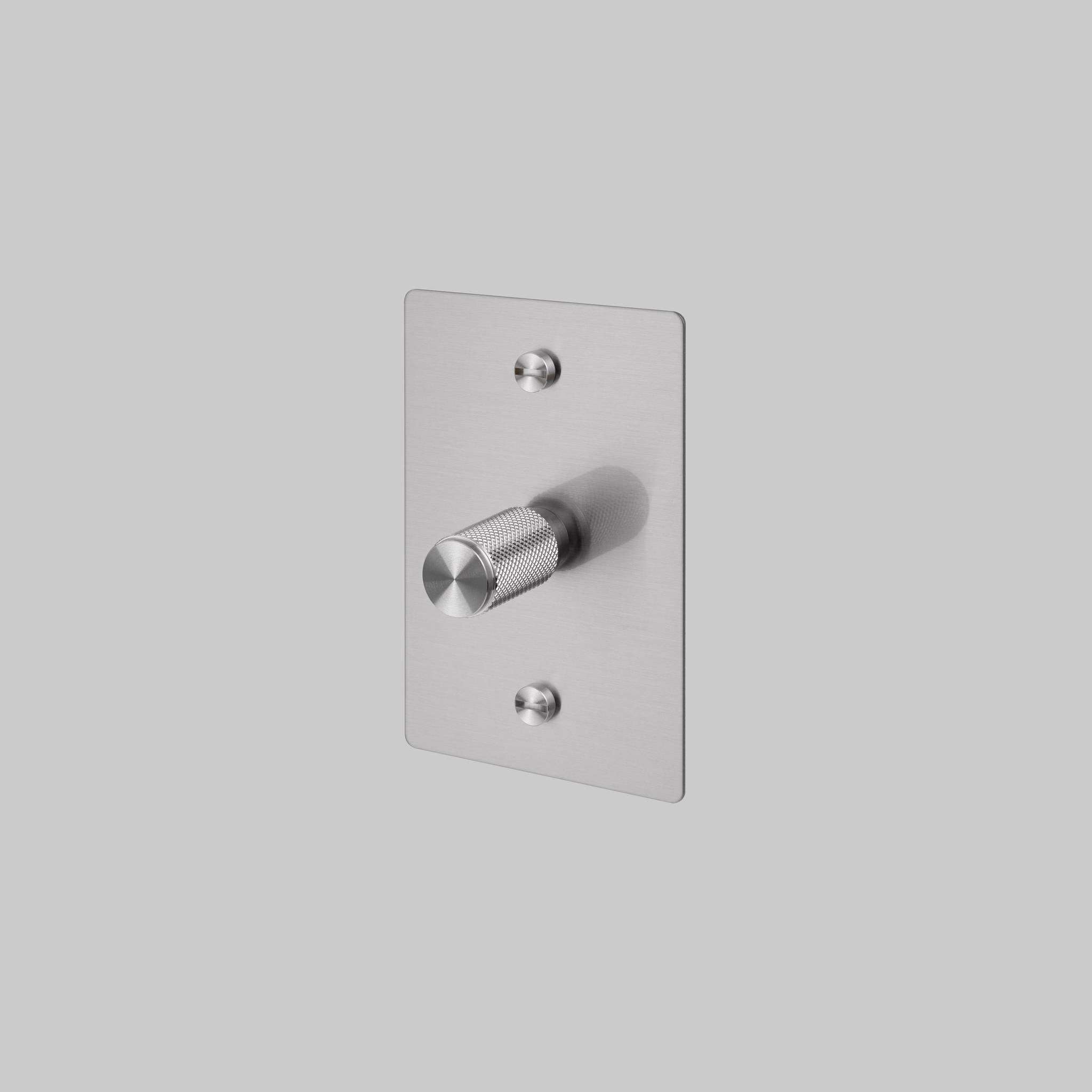 1G DIMMER / VERTICAL / 100W / CROSS