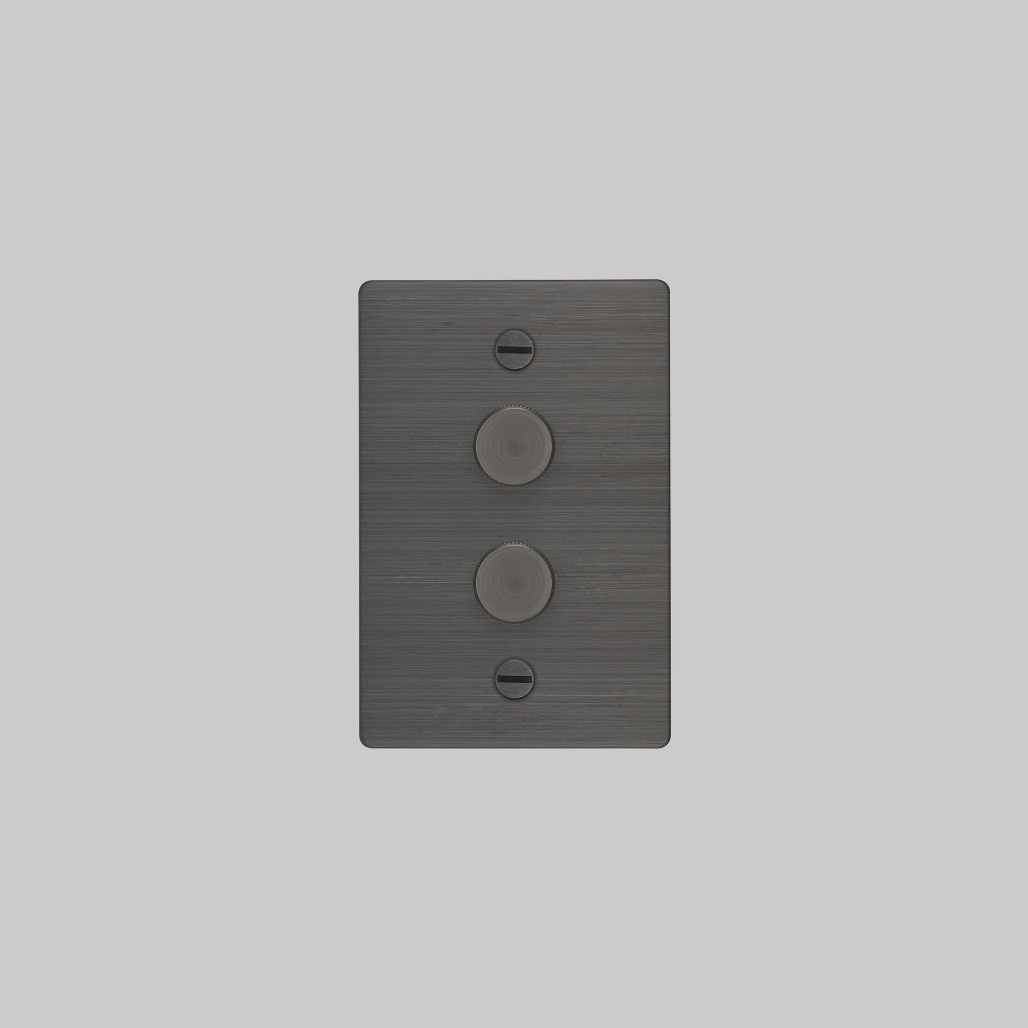 2G DIMMER / VERTICAL / 100W / CROSS
